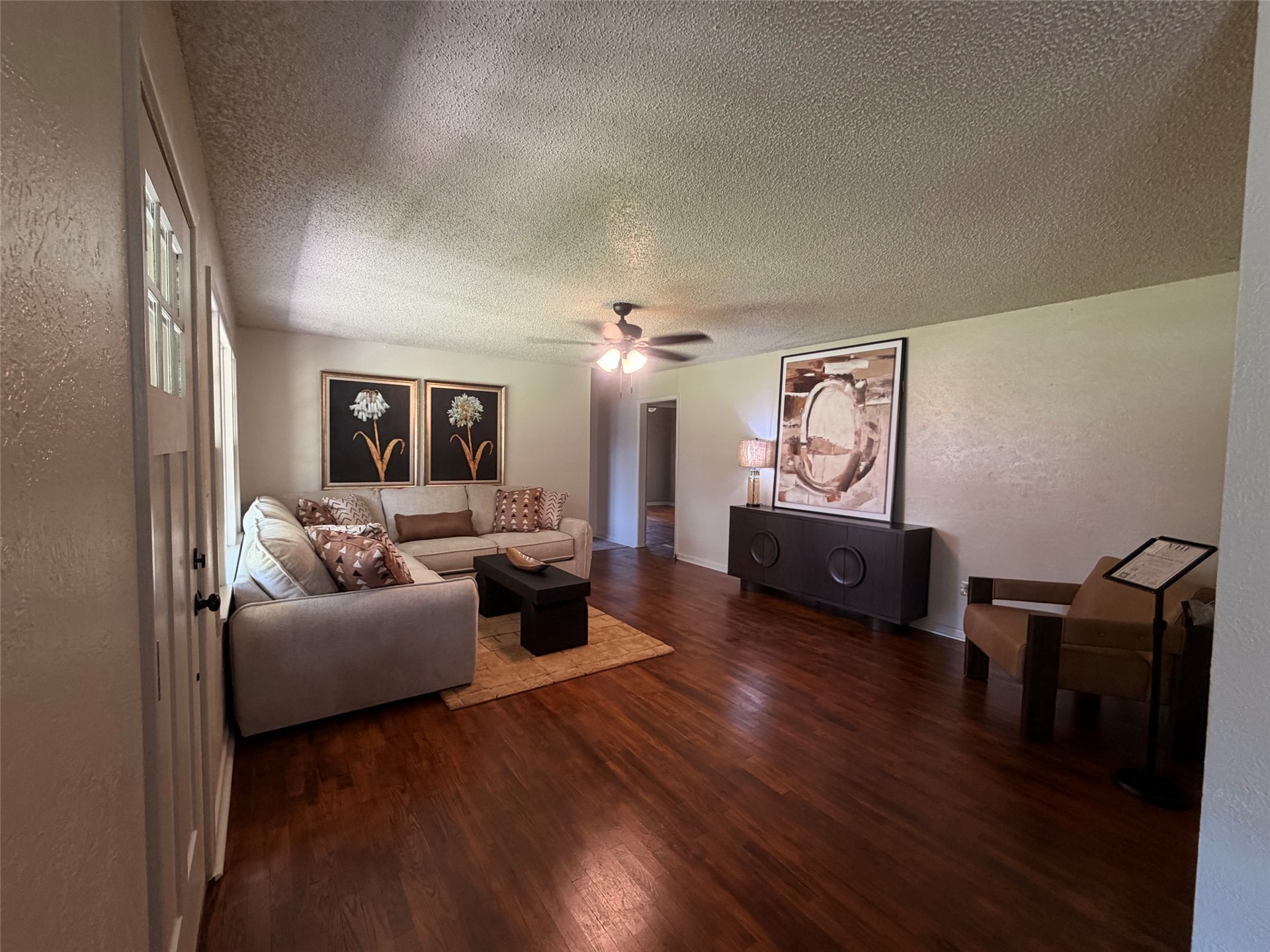 705 W Caddo Property Photo 28