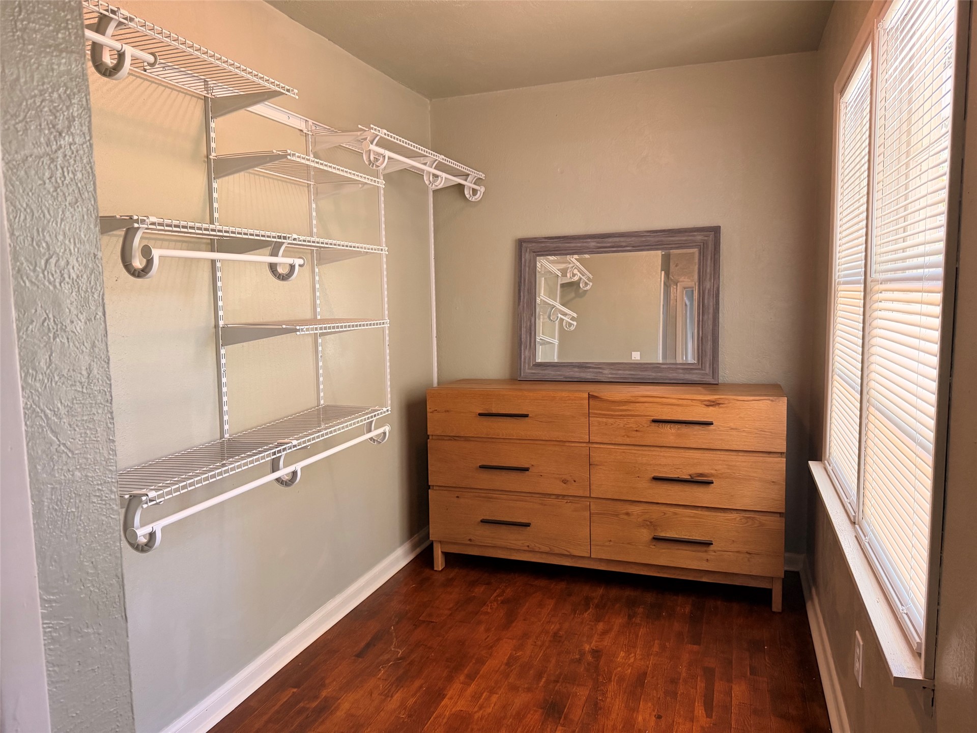 705 W Caddo Property Photo 30