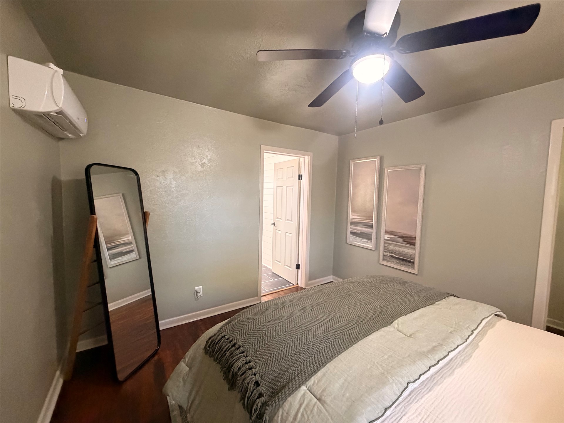 705 W Caddo Property Photo 31