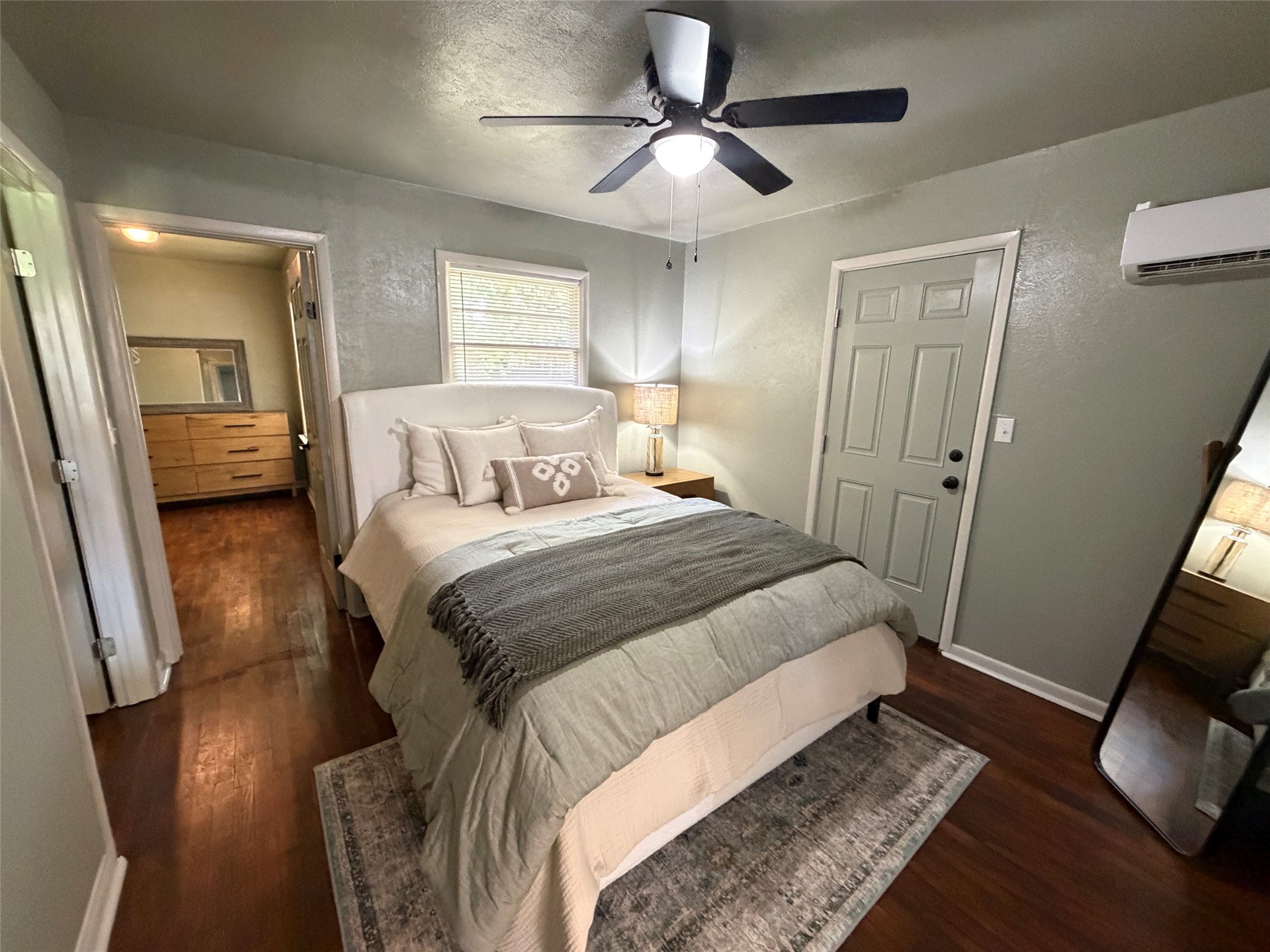 705 W Caddo Property Photo 34