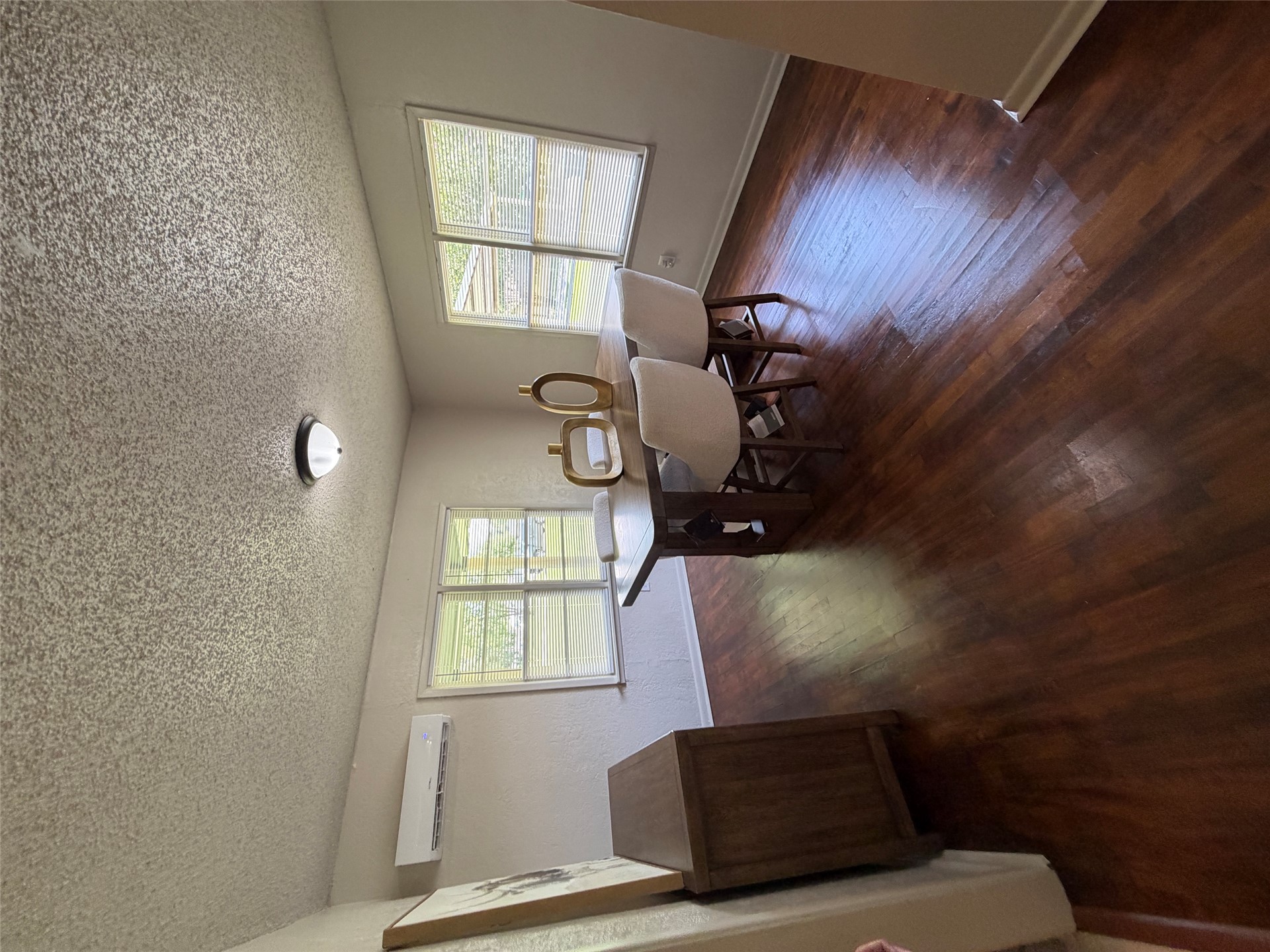 705 W Caddo Property Photo 37