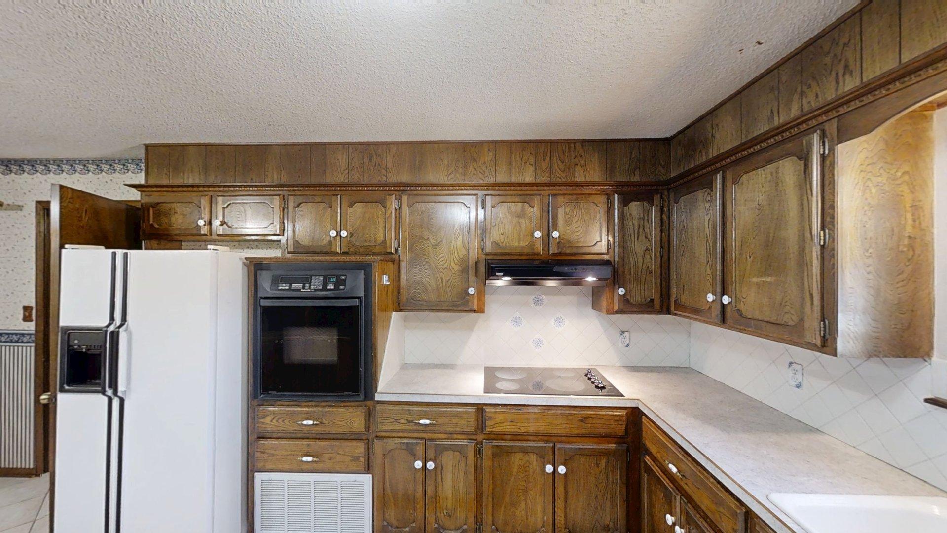 406 Beaumont Property Photo 4