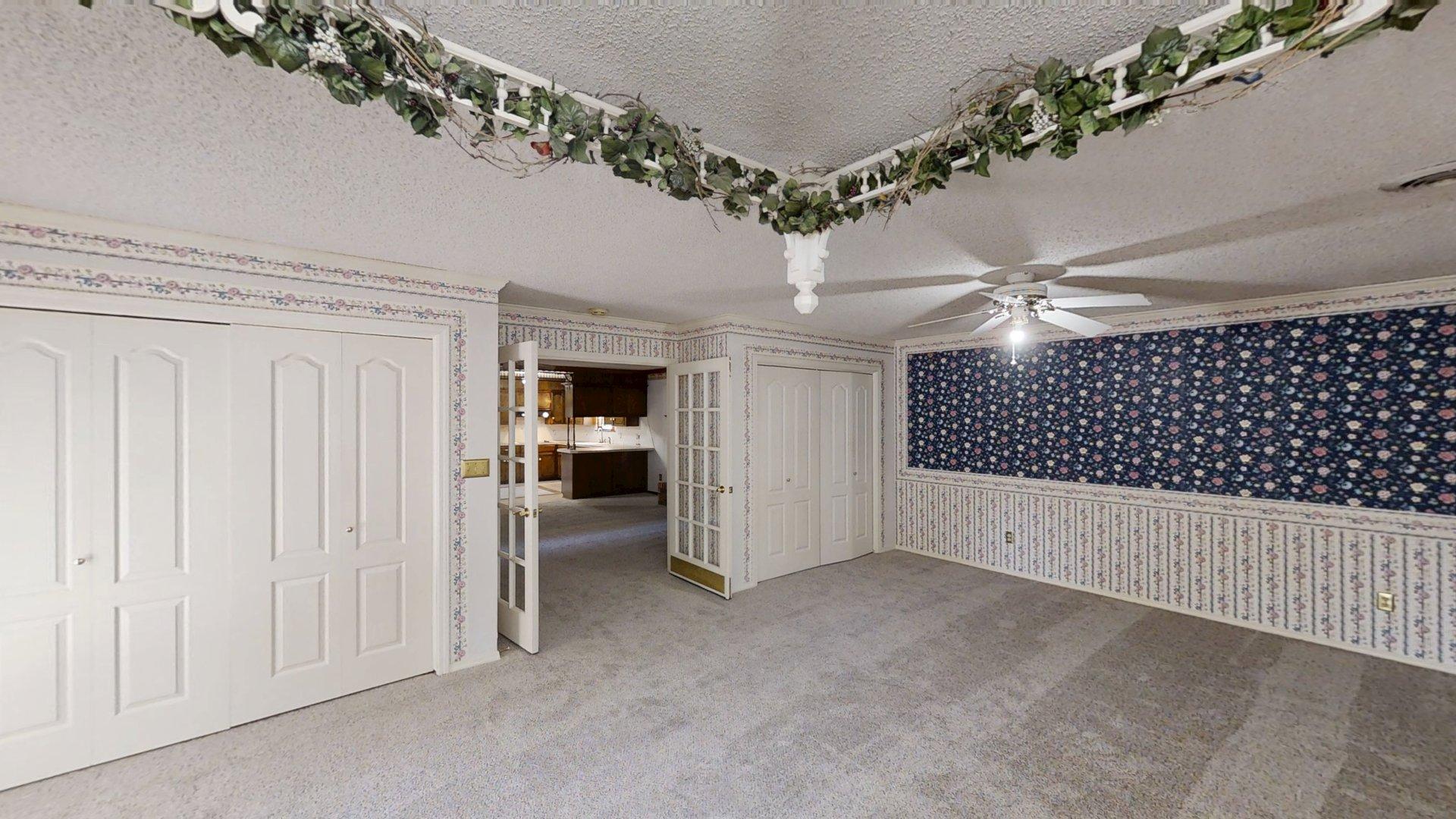 406 Beaumont Property Photo 12