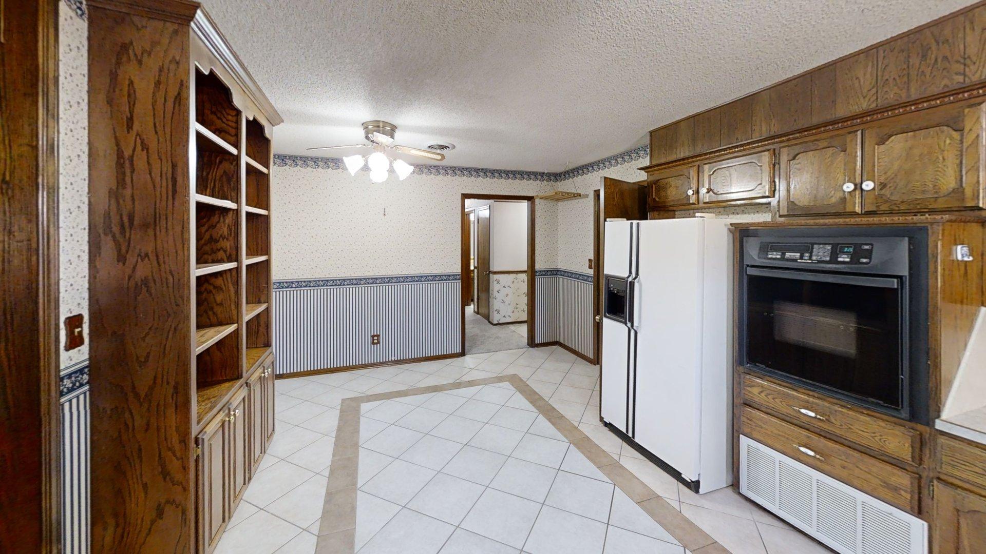 406 Beaumont Property Photo 35
