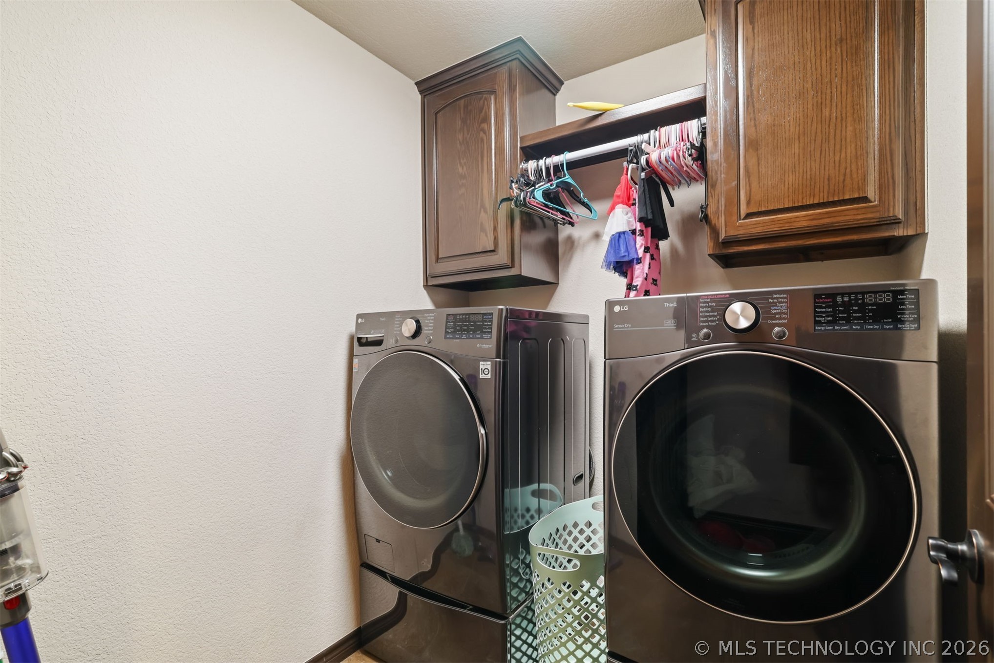3488 Bryan Road Property Photo 12