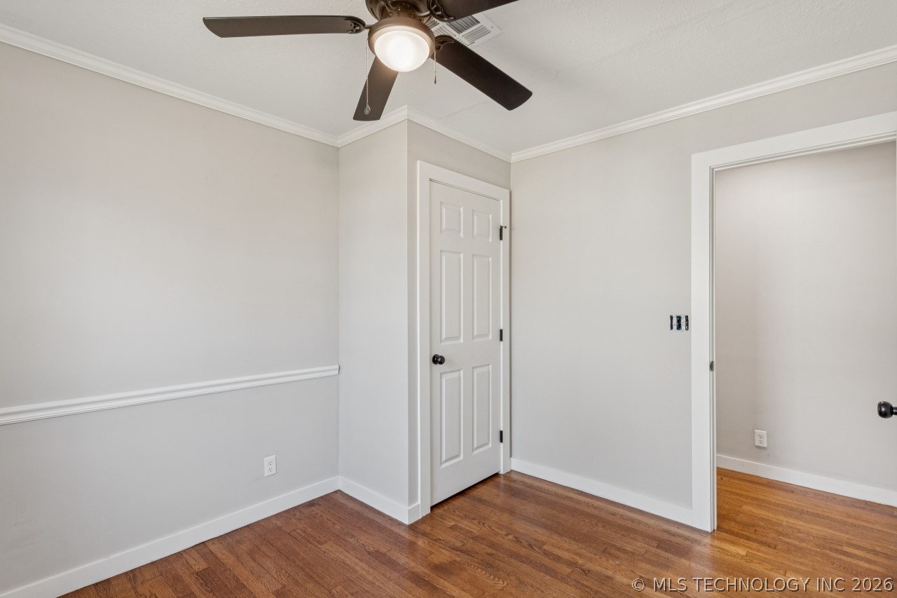 1228 S 76th East Avenue Property Photo 6