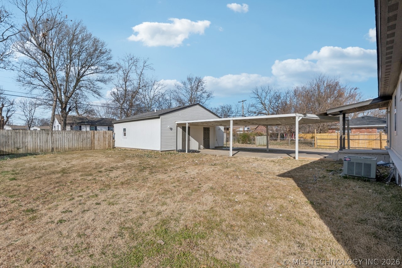 1228 S 76th East Avenue Property Photo 15