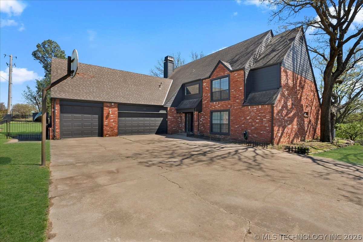 11493 S 4th Street Property Photo 8