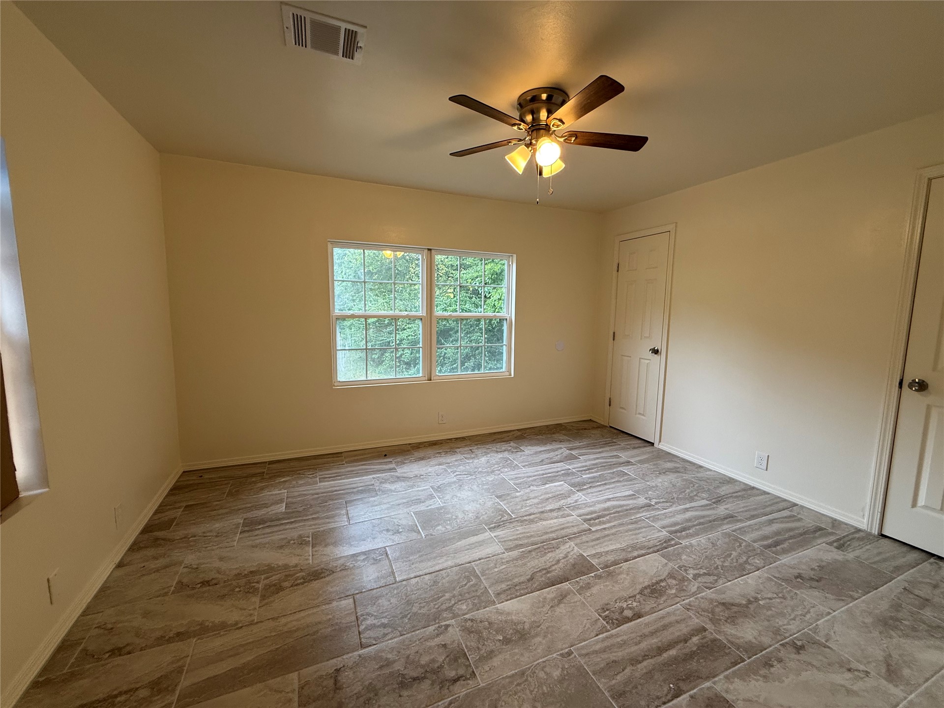 1146 E 50th Place North N Property Photo 15