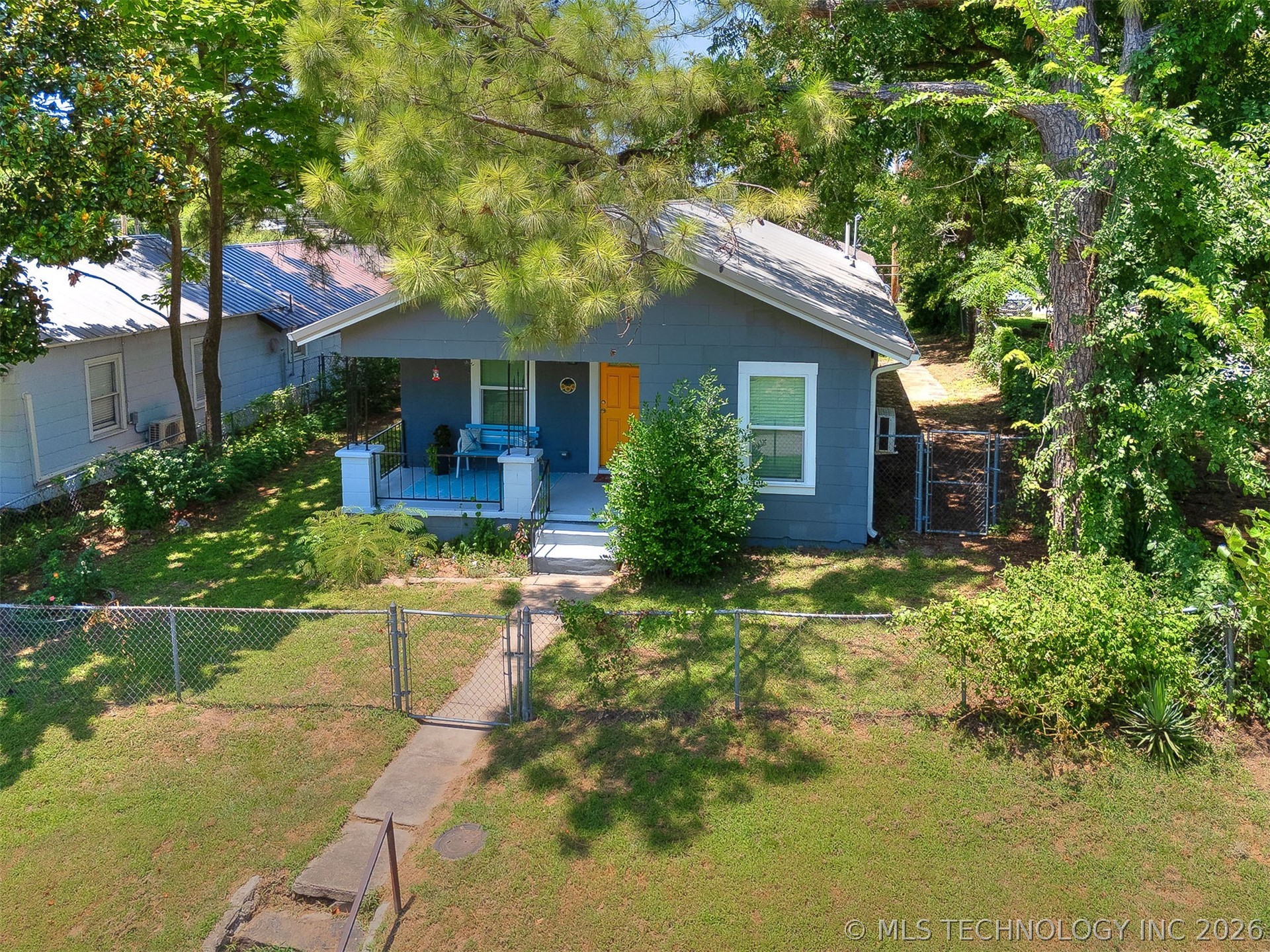 306 N Grant Avenue Property Photo 12