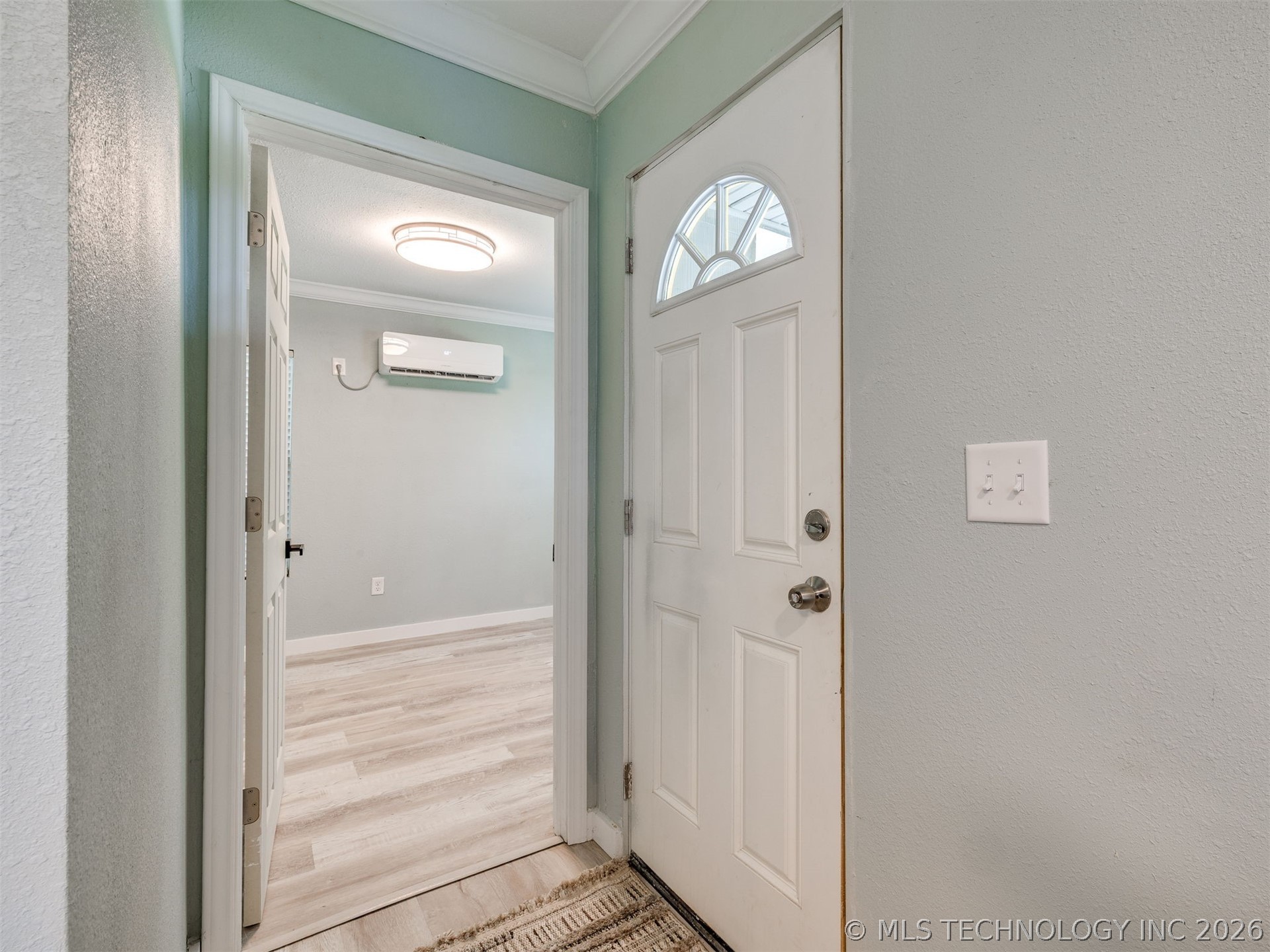 306 N Grant Avenue Property Photo 20