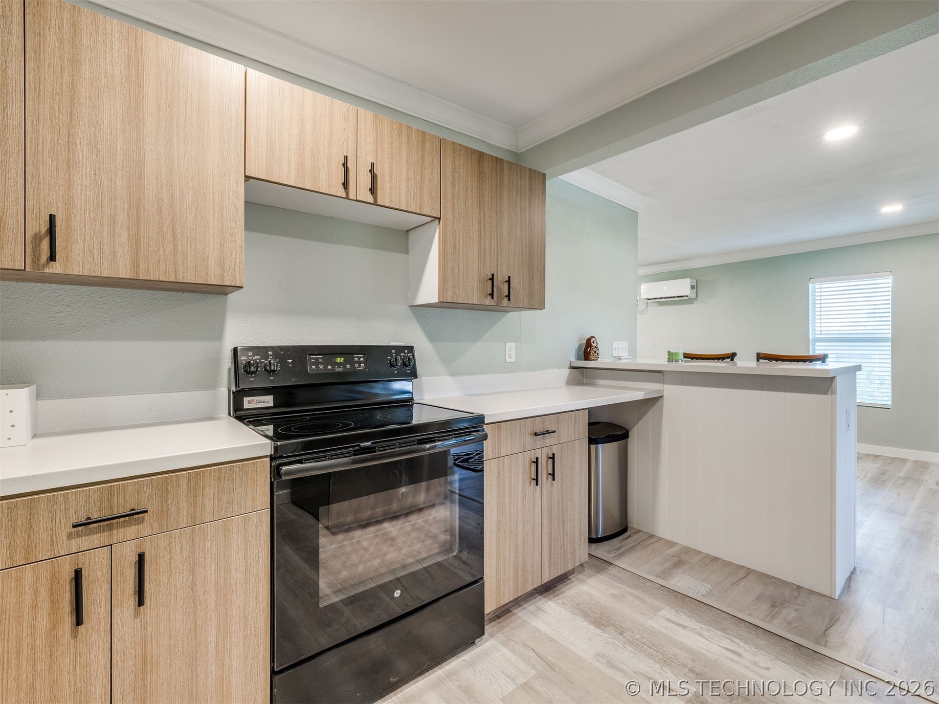 306 N Grant Avenue Property Photo 40