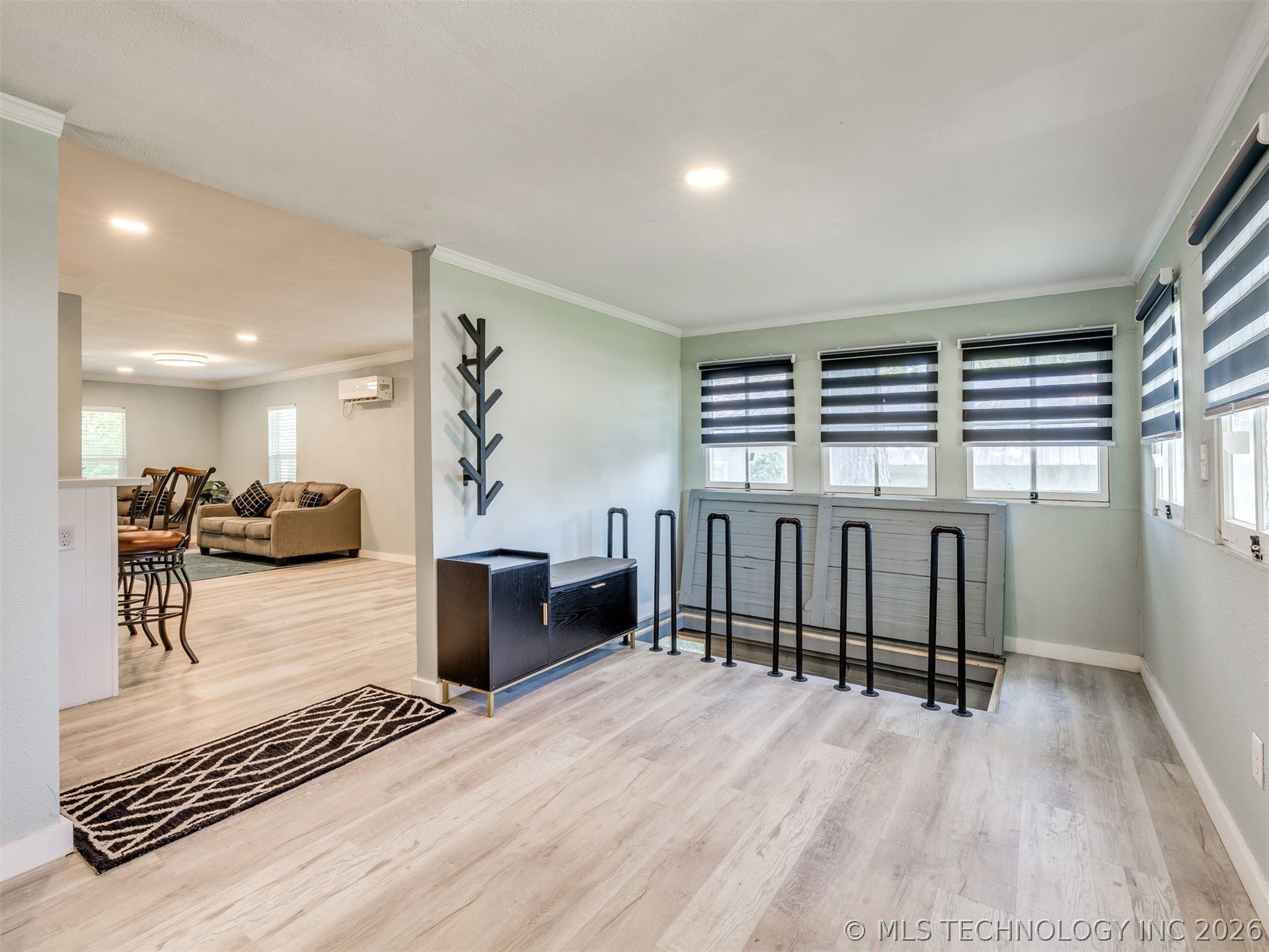 306 N Grant Avenue Property Photo 42