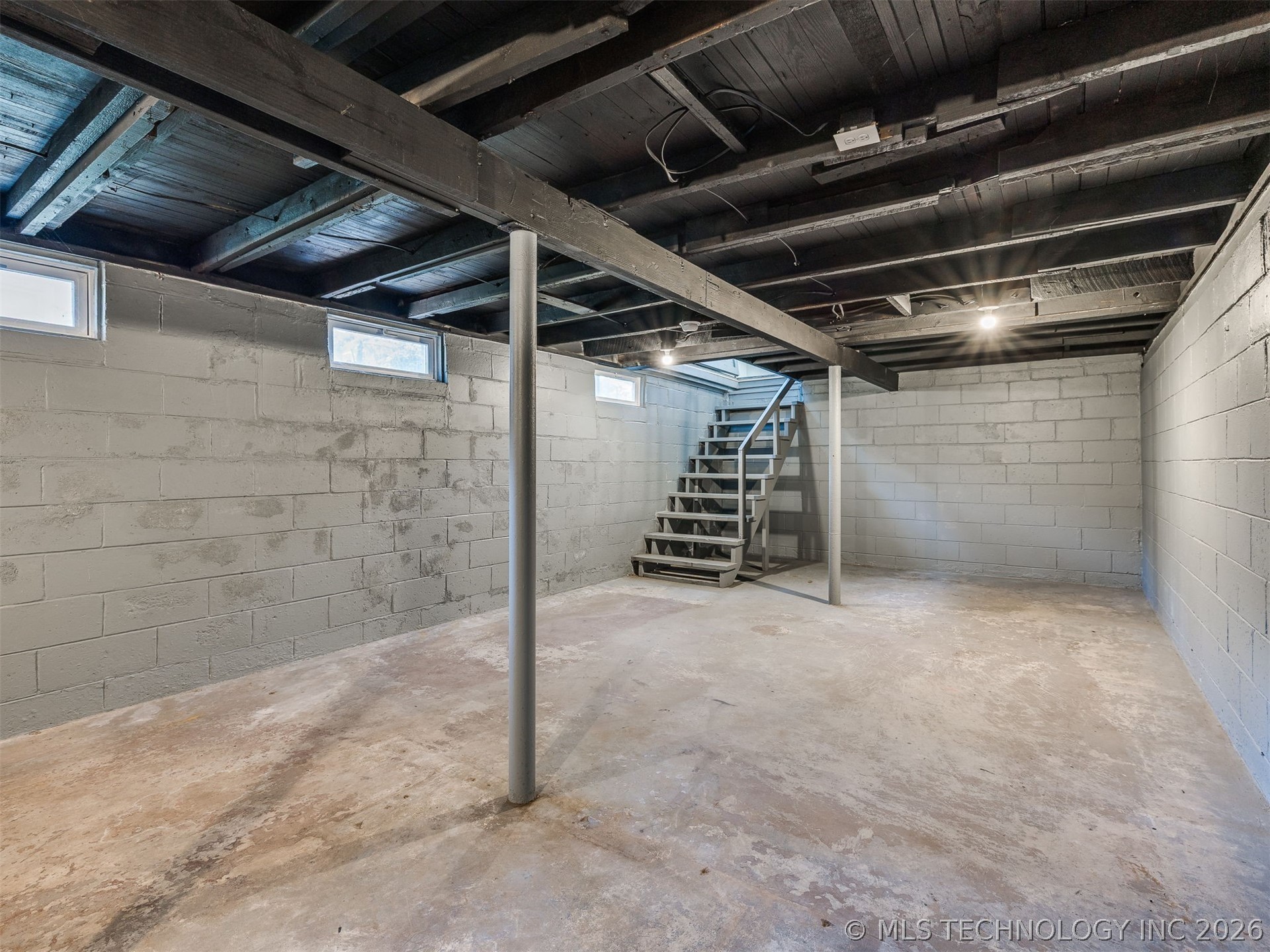 306 N Grant Avenue Property Photo 52