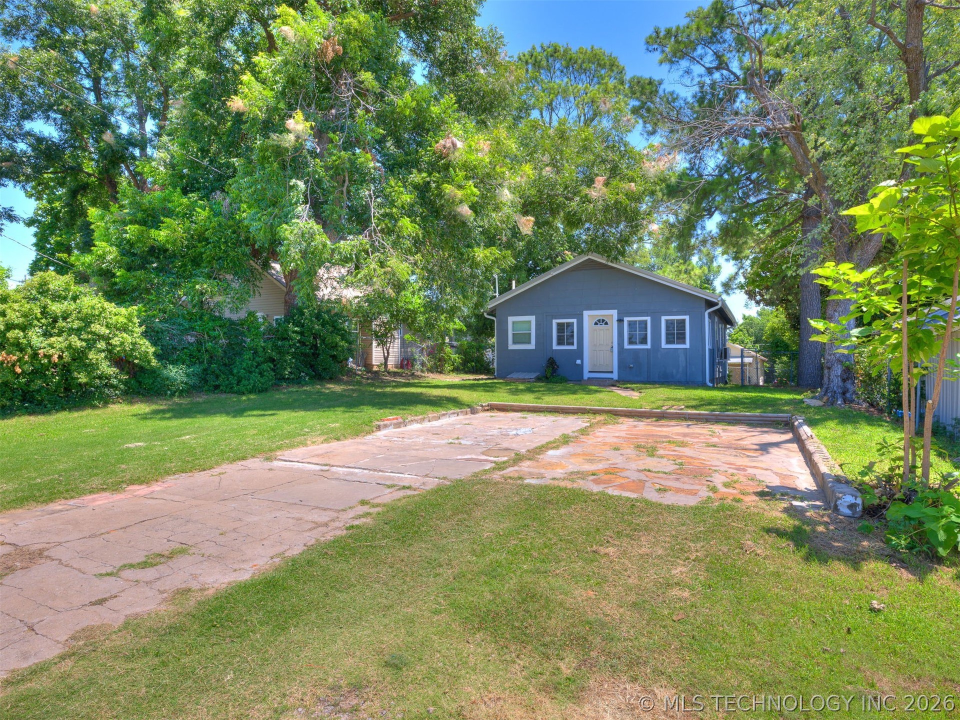 306 N Grant Avenue Property Photo 53