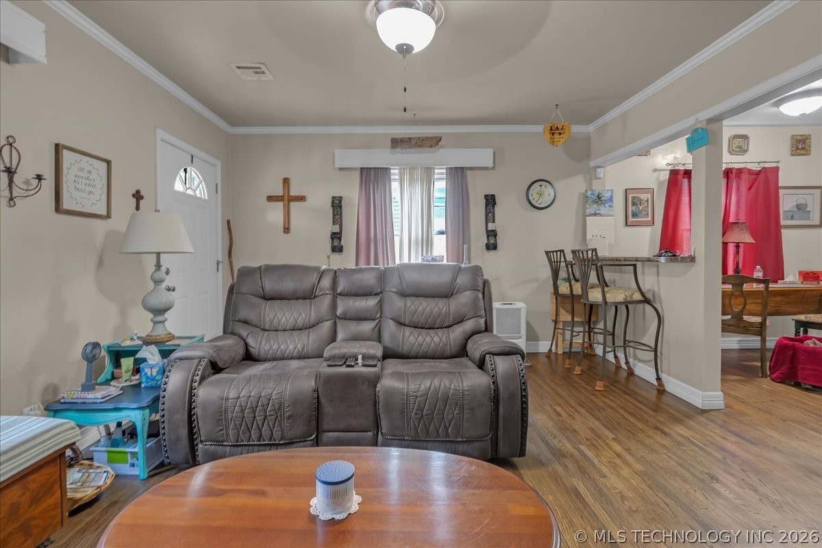 2131 S Oswego Avenue Property Photo 11