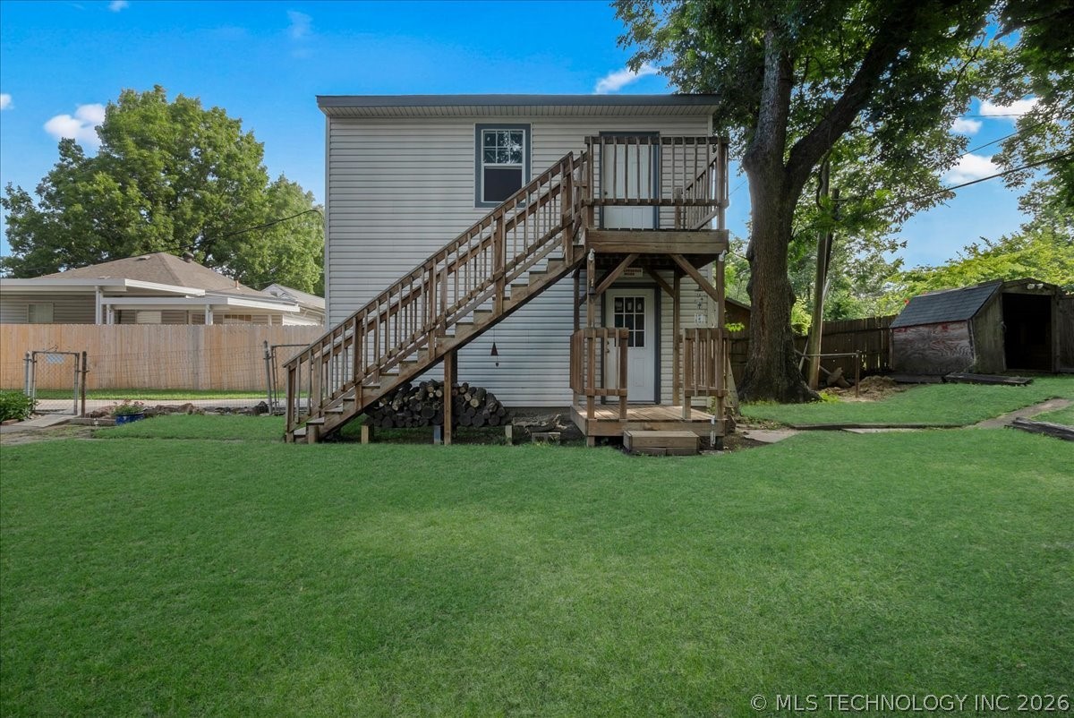 2131 S Oswego Avenue Property Photo 34