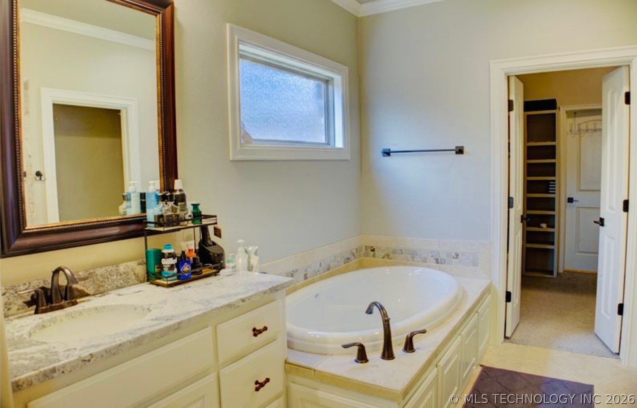 4375 S 173rd East Avenue Property Photo 33
