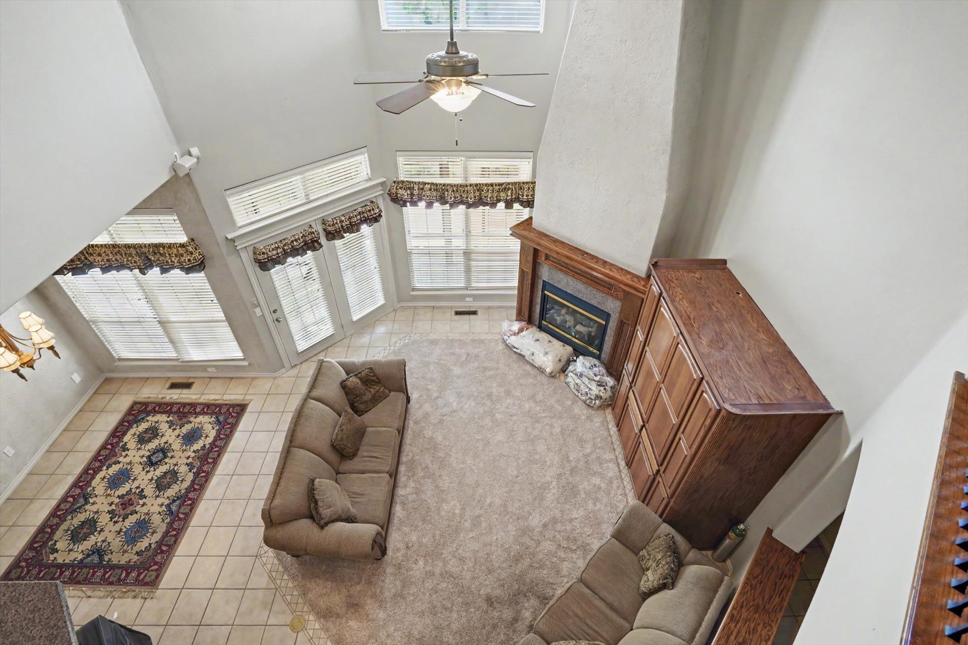 4212 N Oak Avenue Property Photo 19