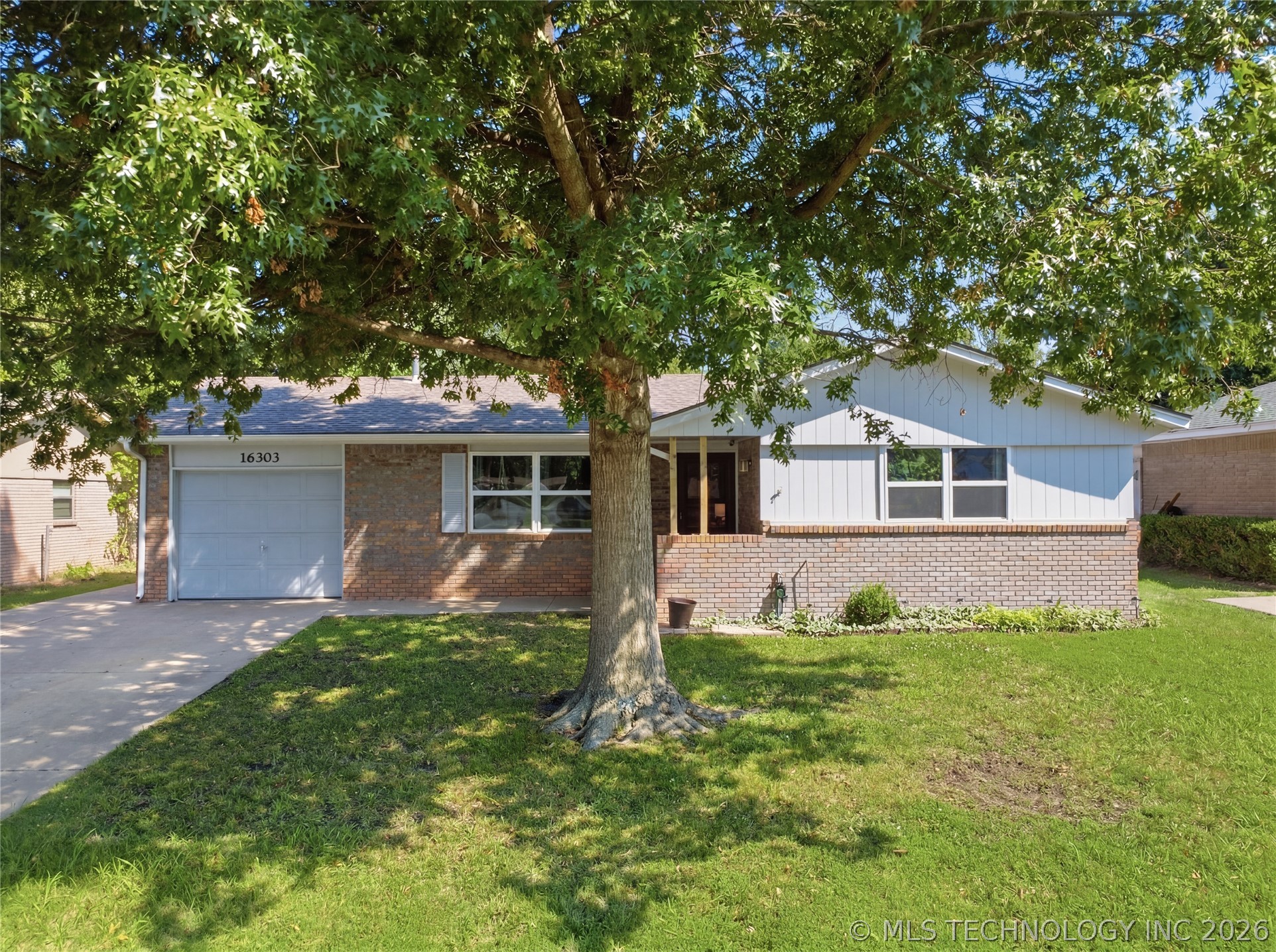 16303 E 1st Street Property Photo