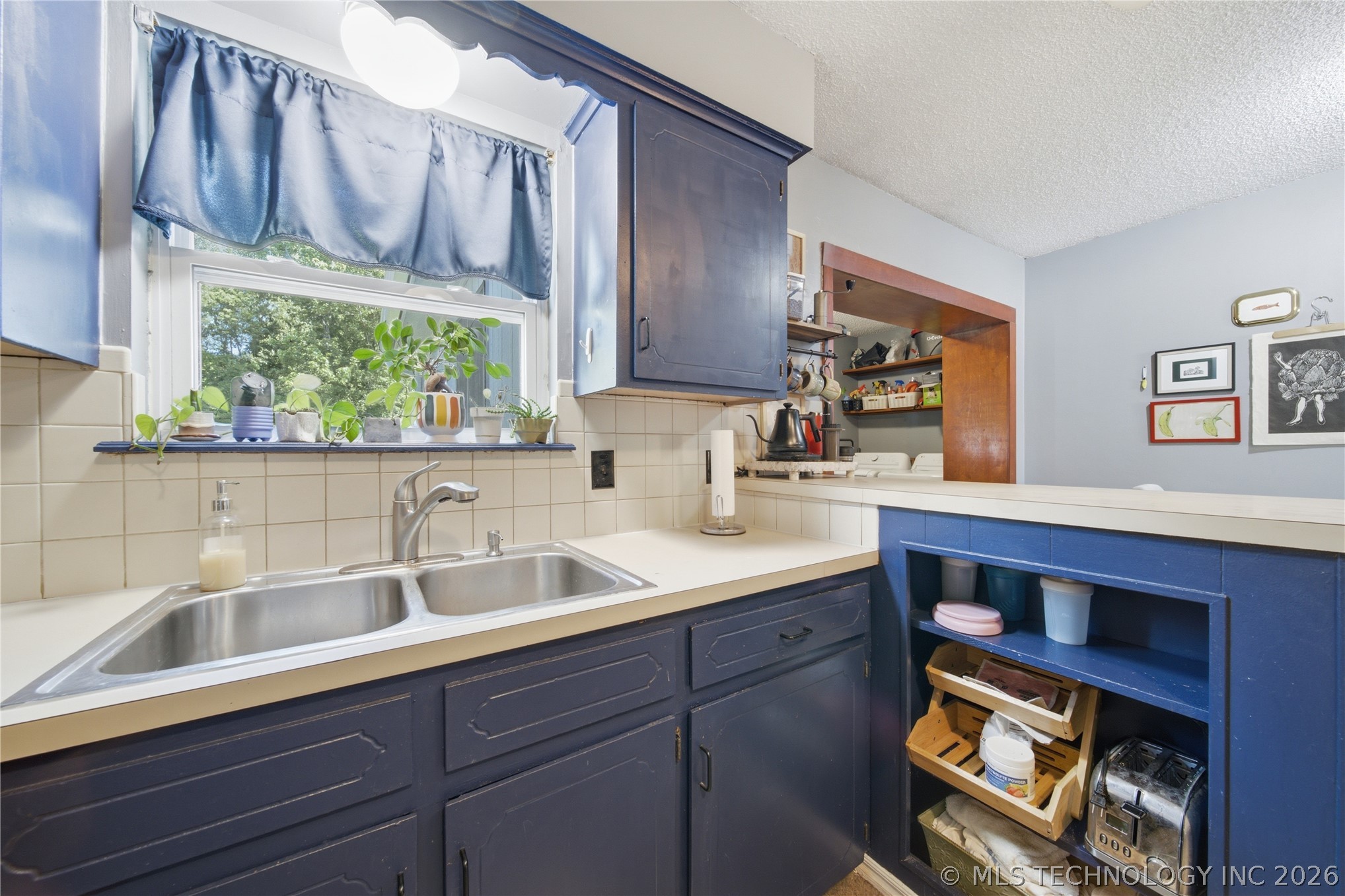 16303 E 1st Street Property Photo 12