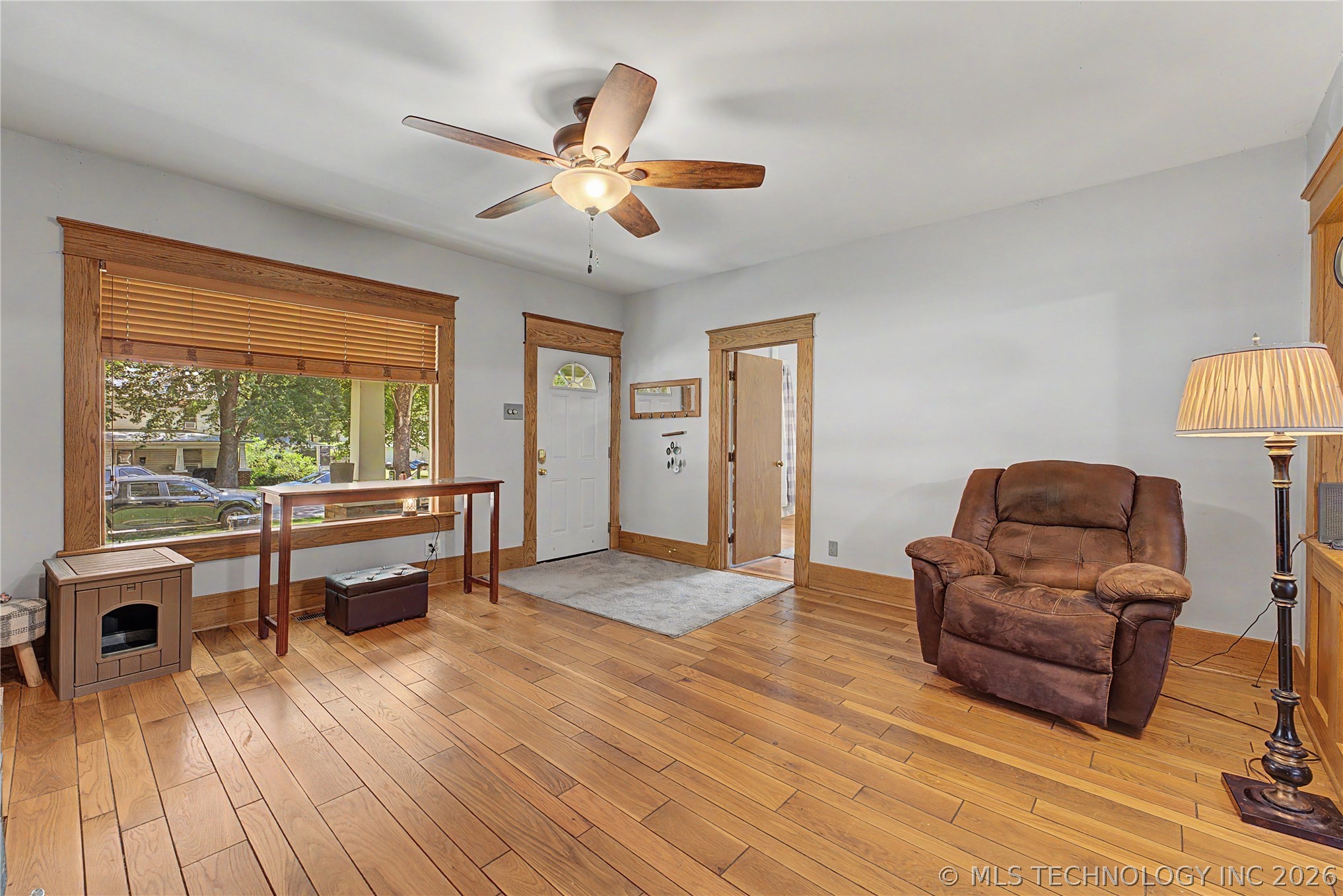 110 N Dunlap Street Property Photo 6