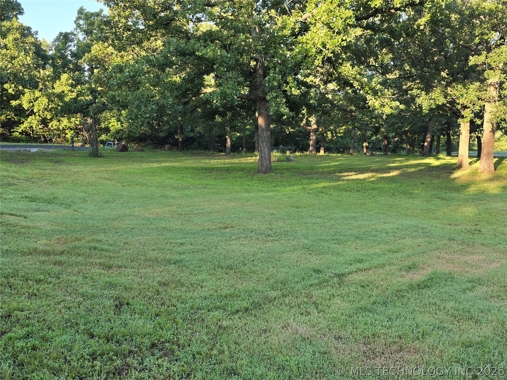 Hickory Drive Property Photo 1