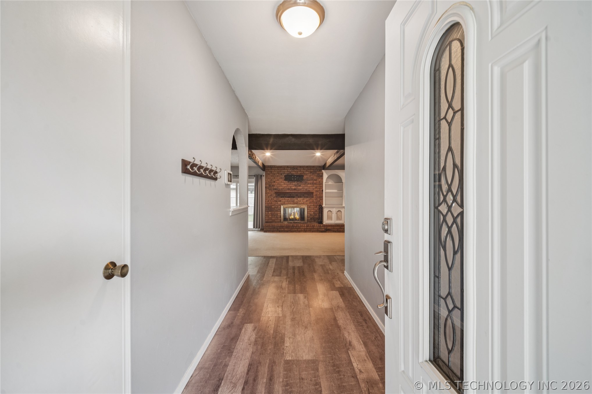 2208 W Louisville Street Property Photo 4