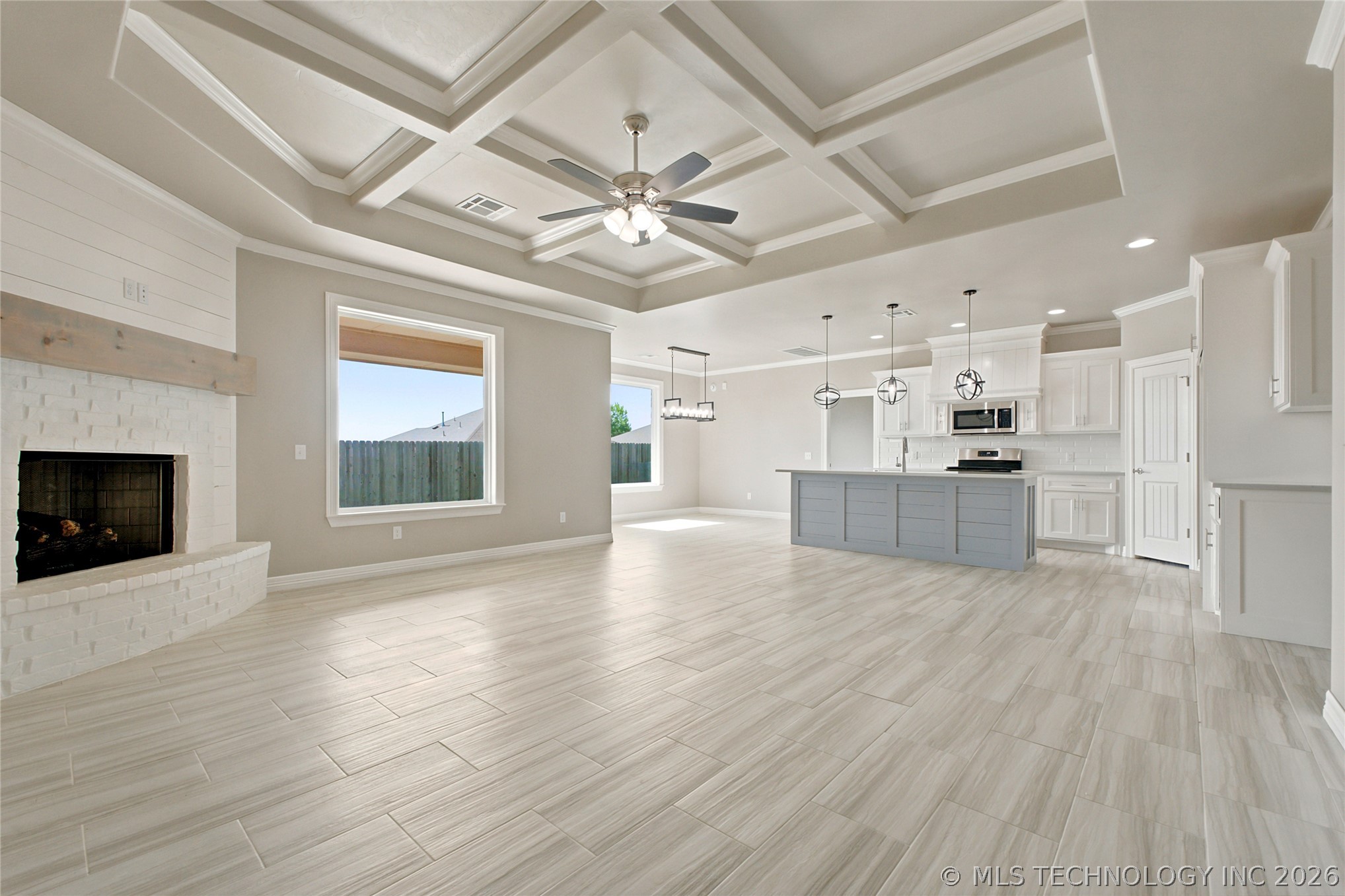 2912 Wild Rose Lane Property Photo 5