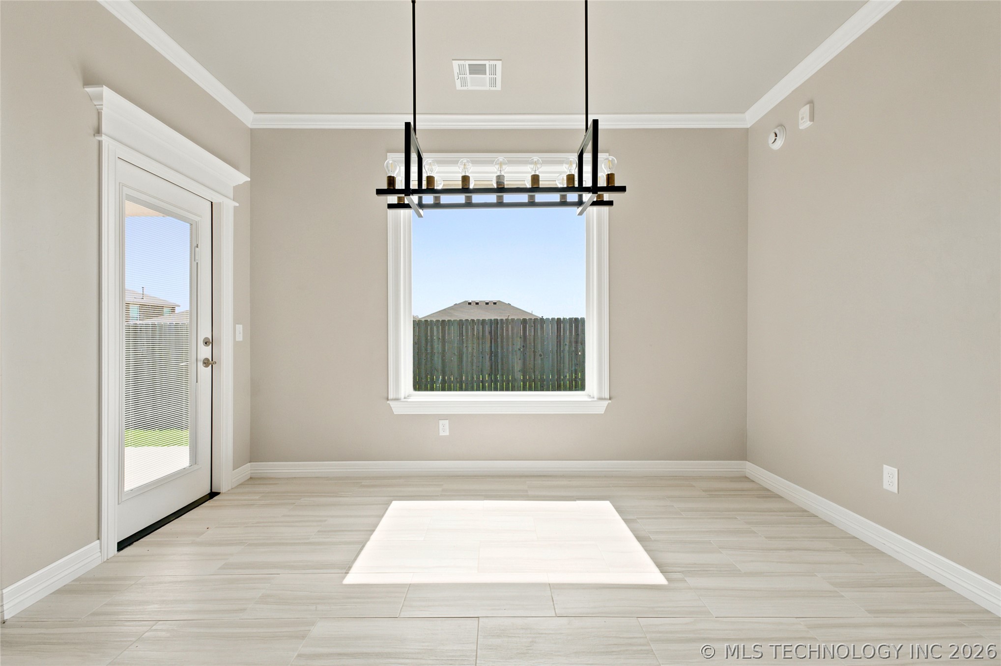 2912 Wild Rose Lane Property Photo 18