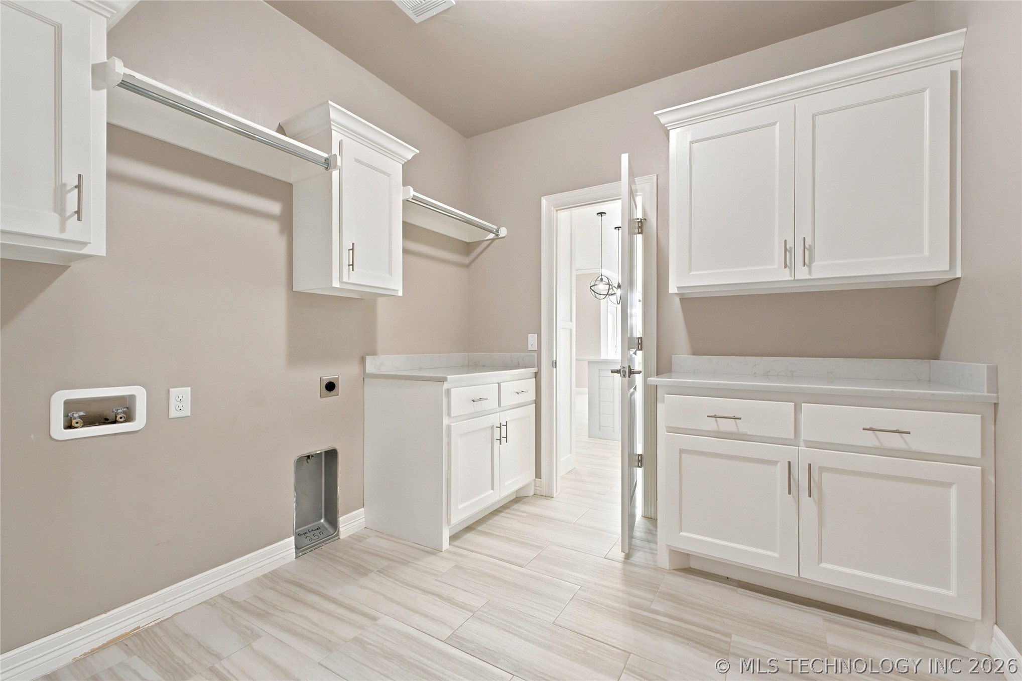 2912 Wild Rose Lane Property Photo 22