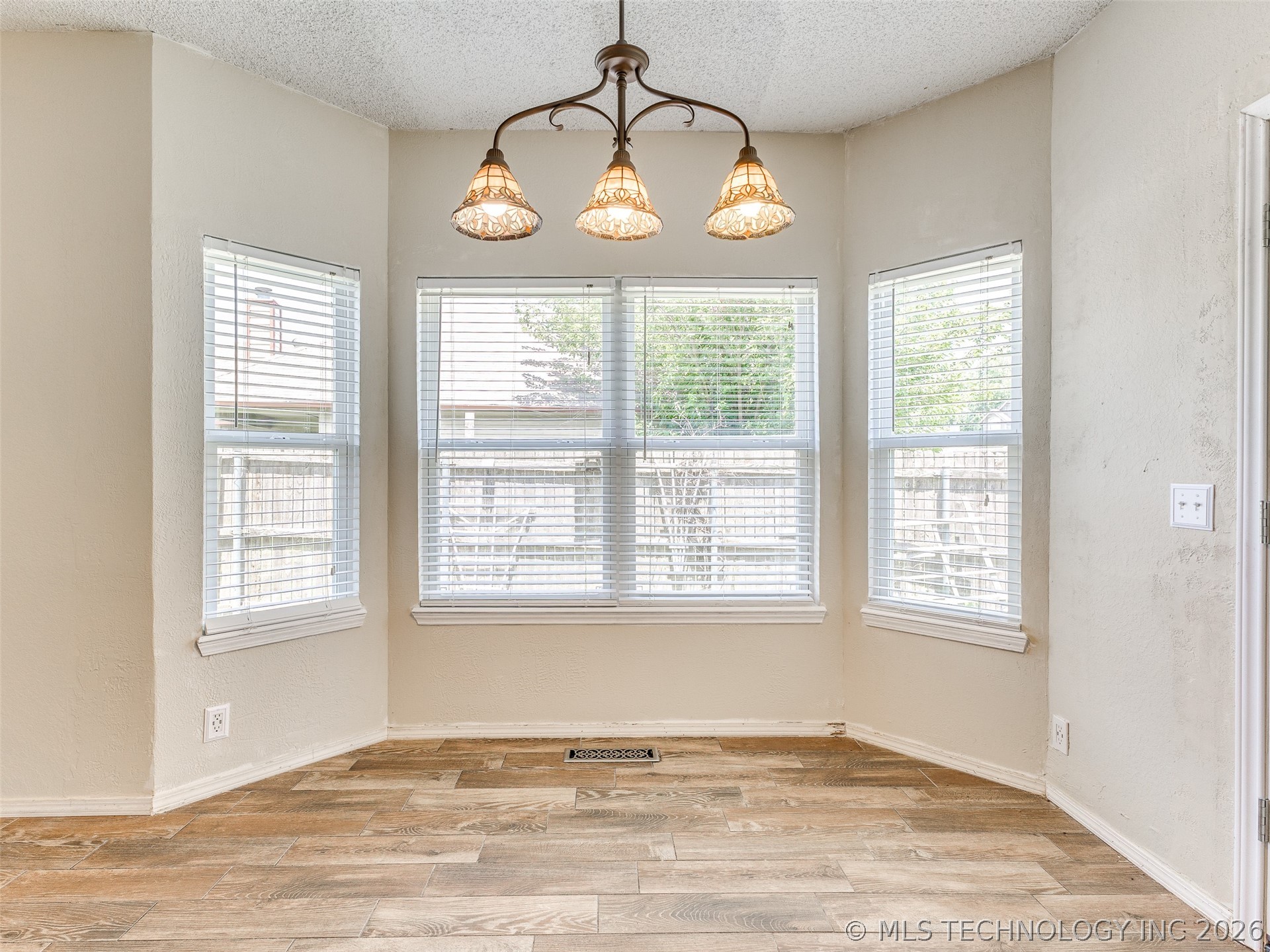 516 S Laurel Avenue Property Photo 14