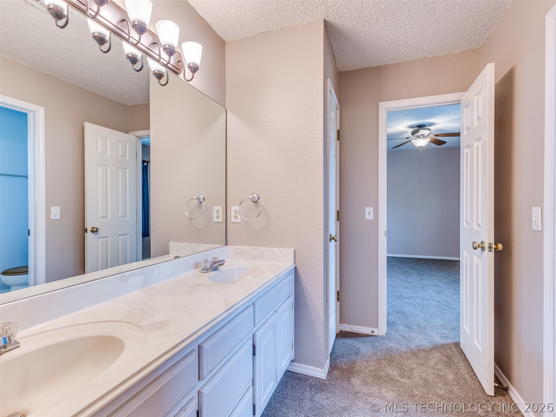 516 S Laurel Avenue Property Photo 17