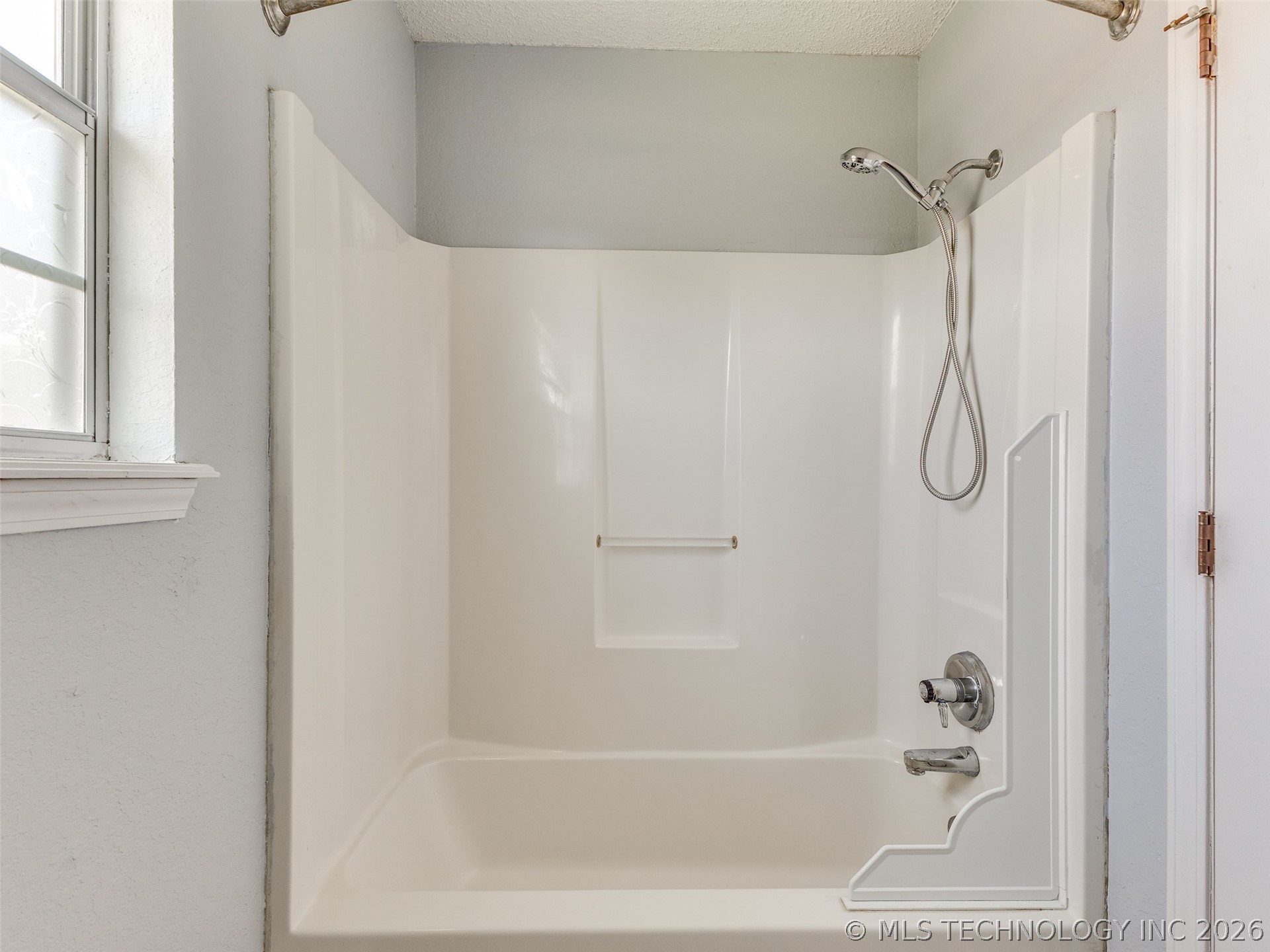 516 S Laurel Avenue Property Photo 18