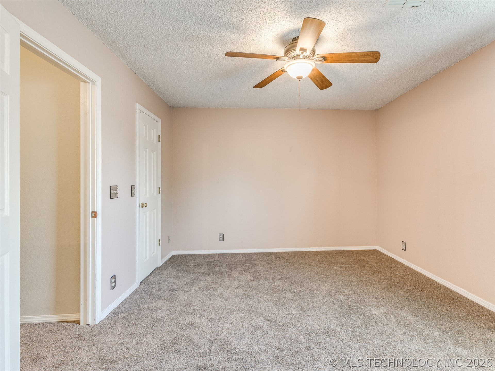 516 S Laurel Avenue Property Photo 19