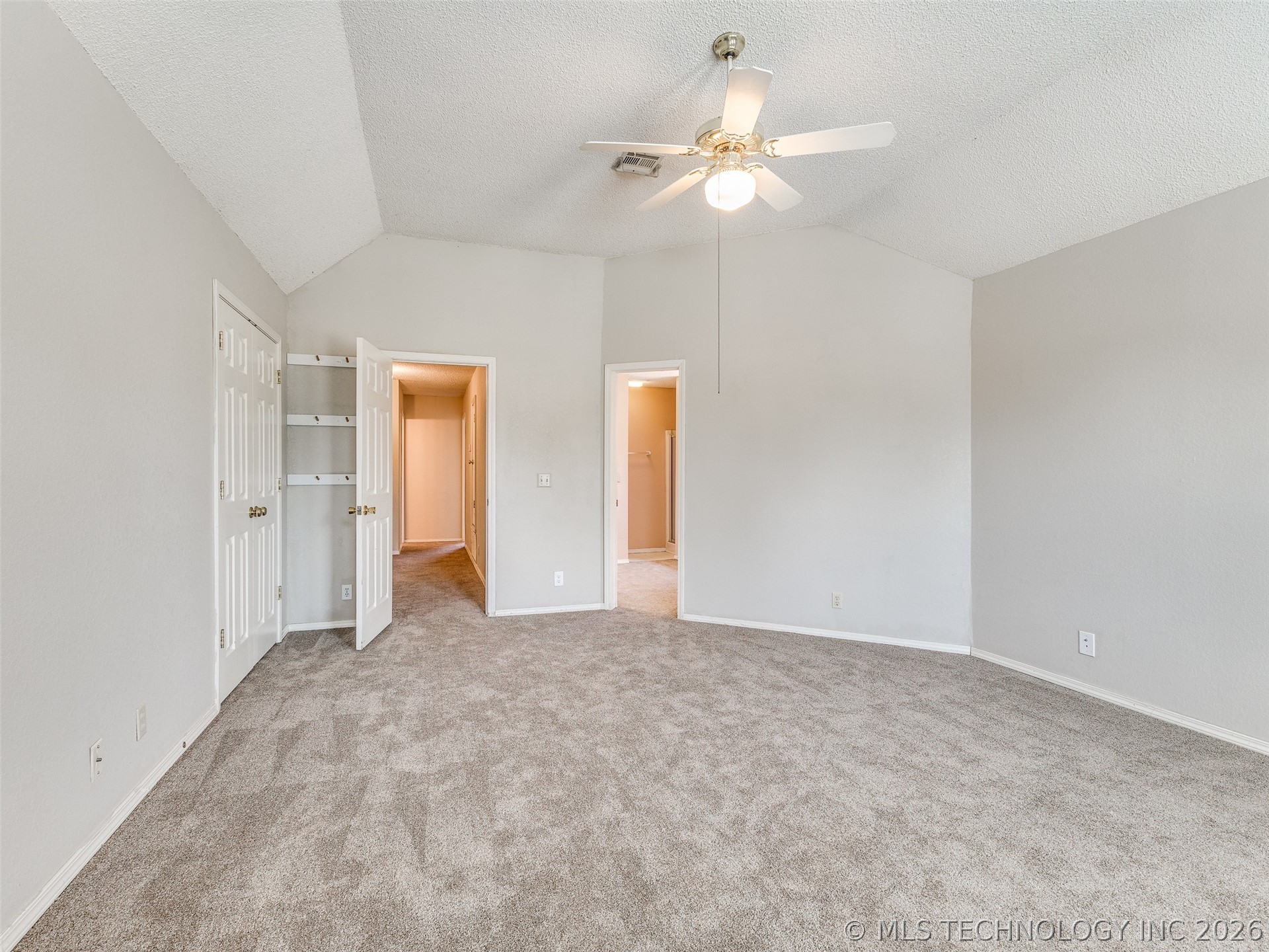 516 S Laurel Avenue Property Photo 27