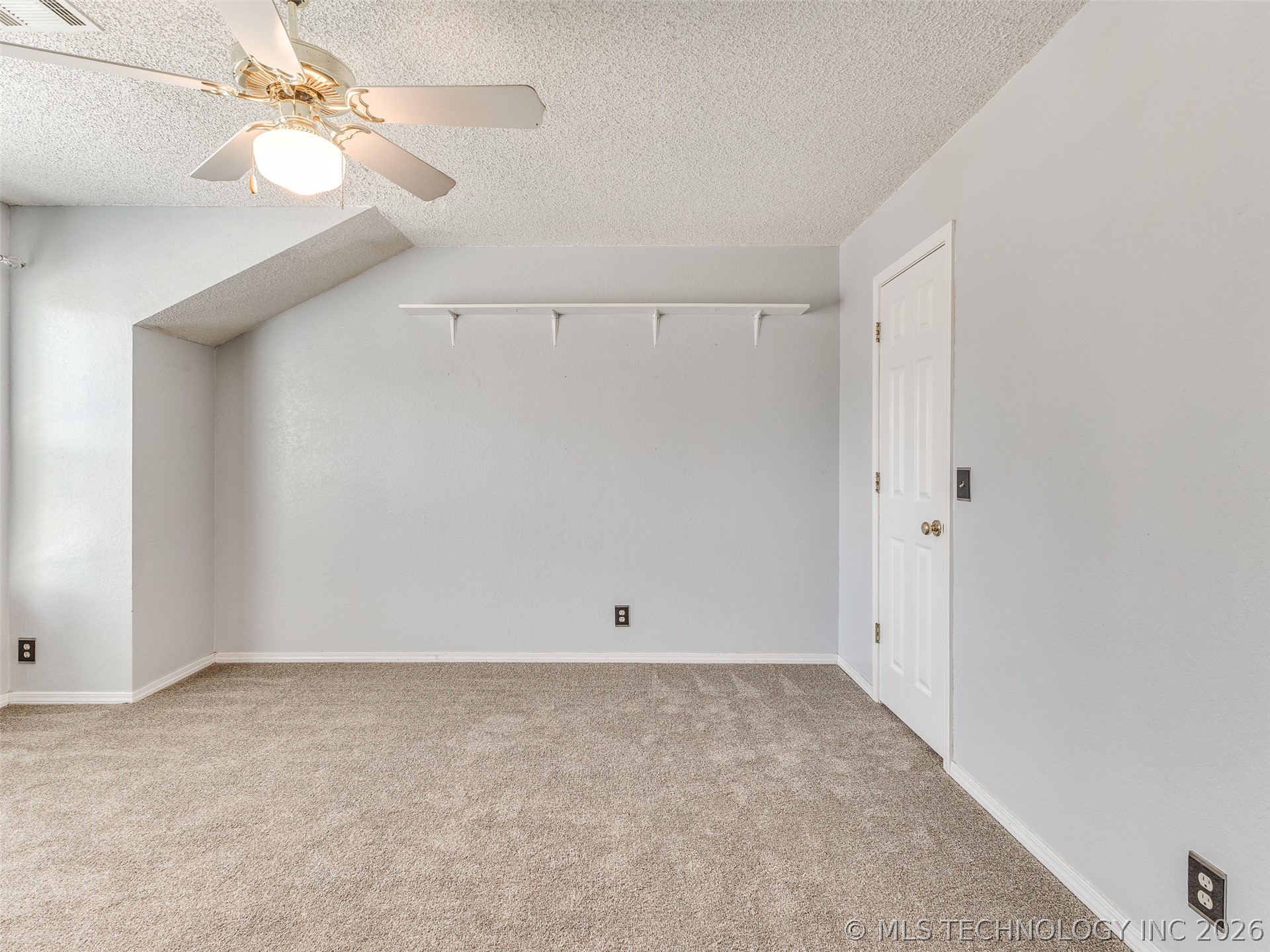 516 S Laurel Avenue Property Photo 33