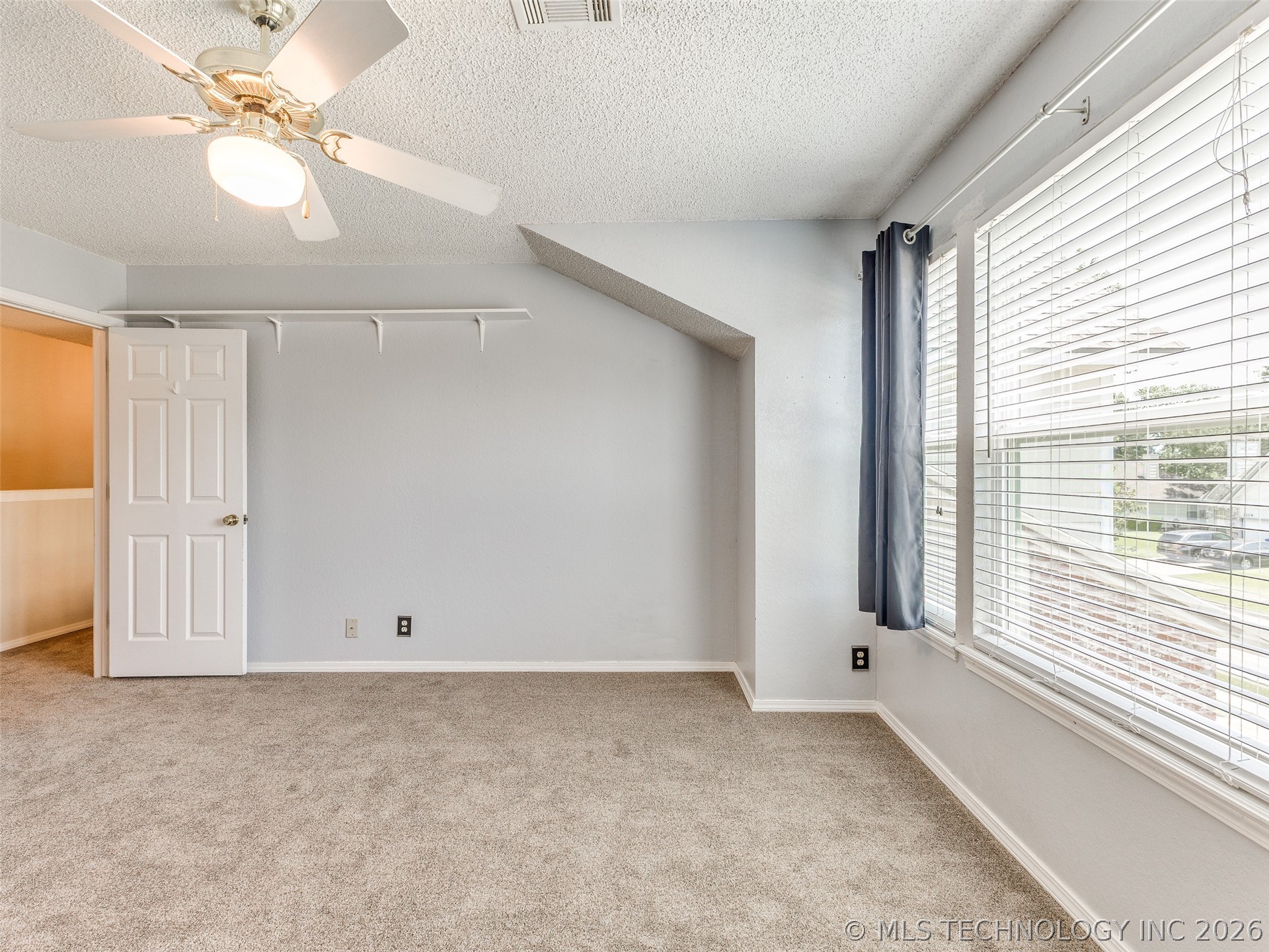 516 S Laurel Avenue Property Photo 34