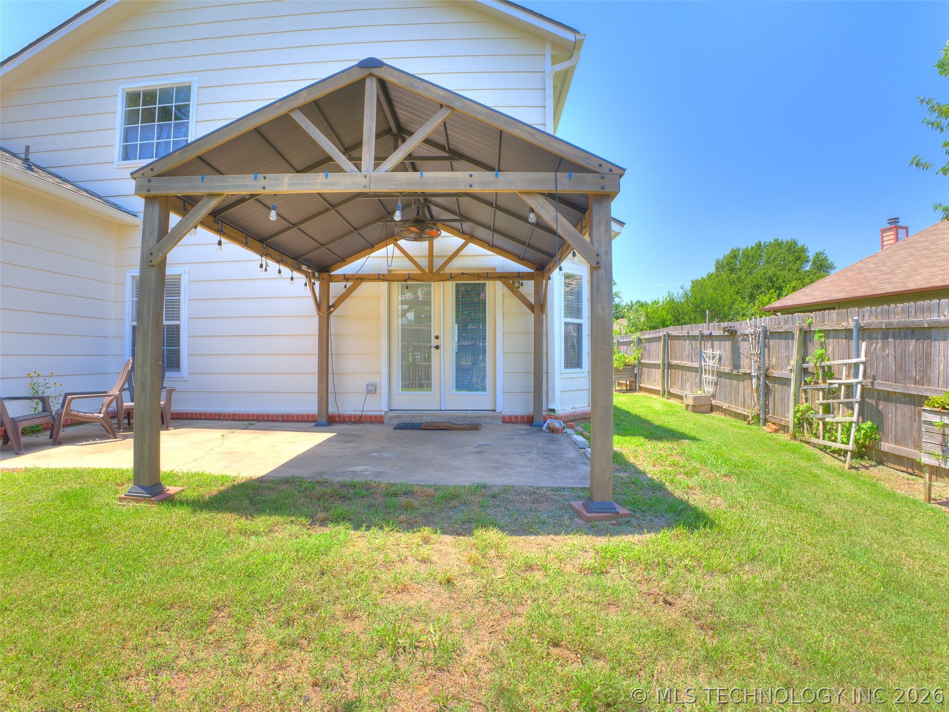 516 S Laurel Avenue Property Photo 36