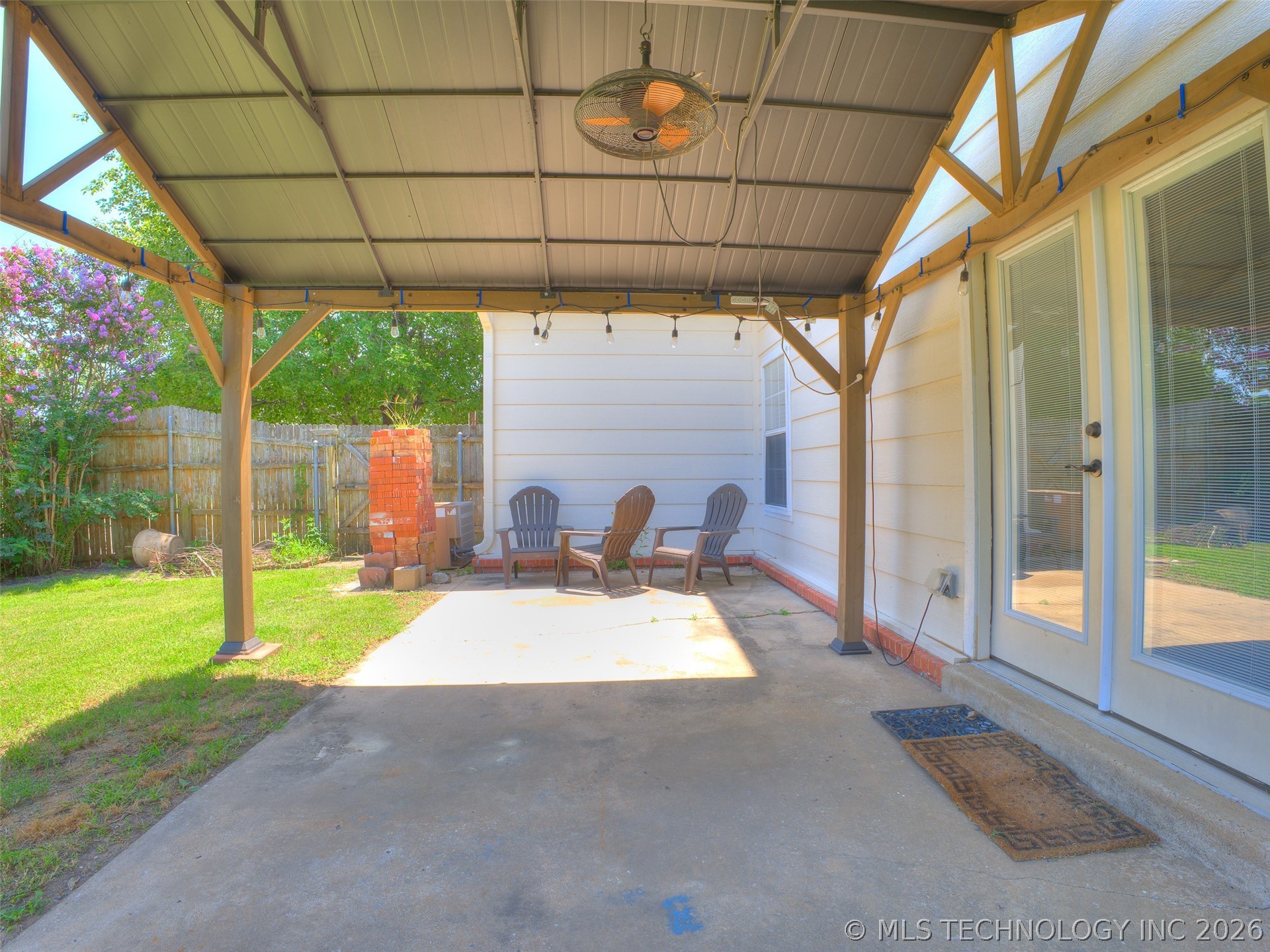516 S Laurel Avenue Property Photo 38