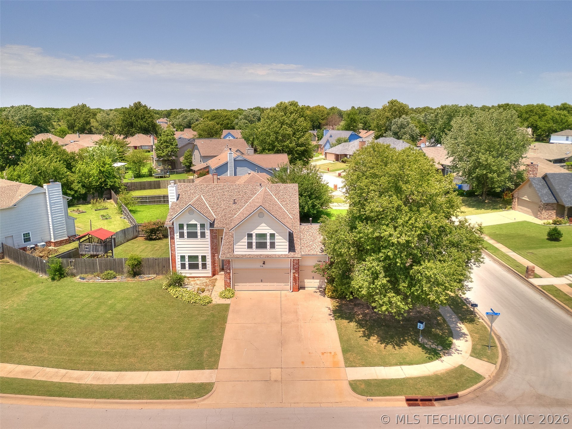 516 S Laurel Avenue Property Photo 42