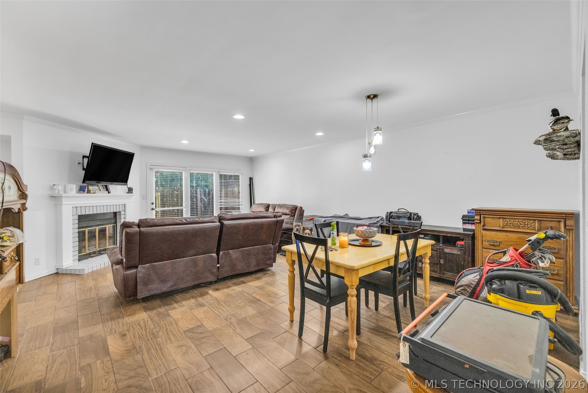 6213 S Yorktown Avenue 47 Property Photo 11