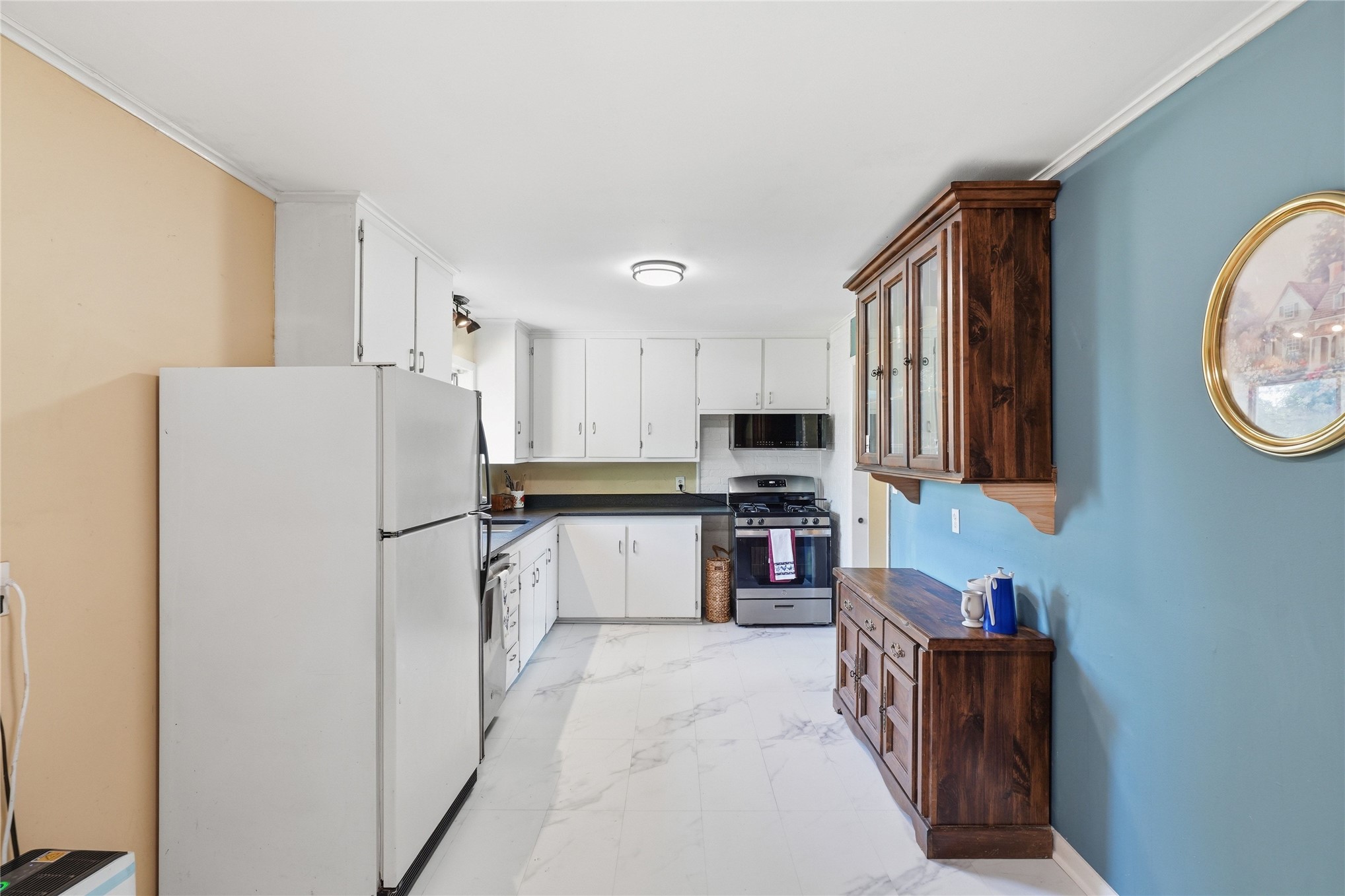 4521 W 3rd Street Property Photo 12