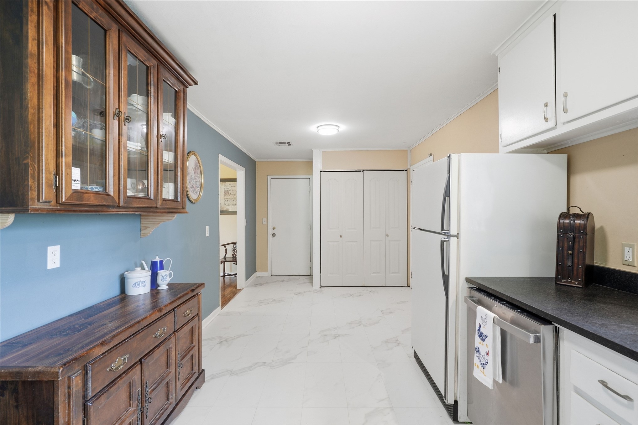 4521 W 3rd Street Property Photo 15