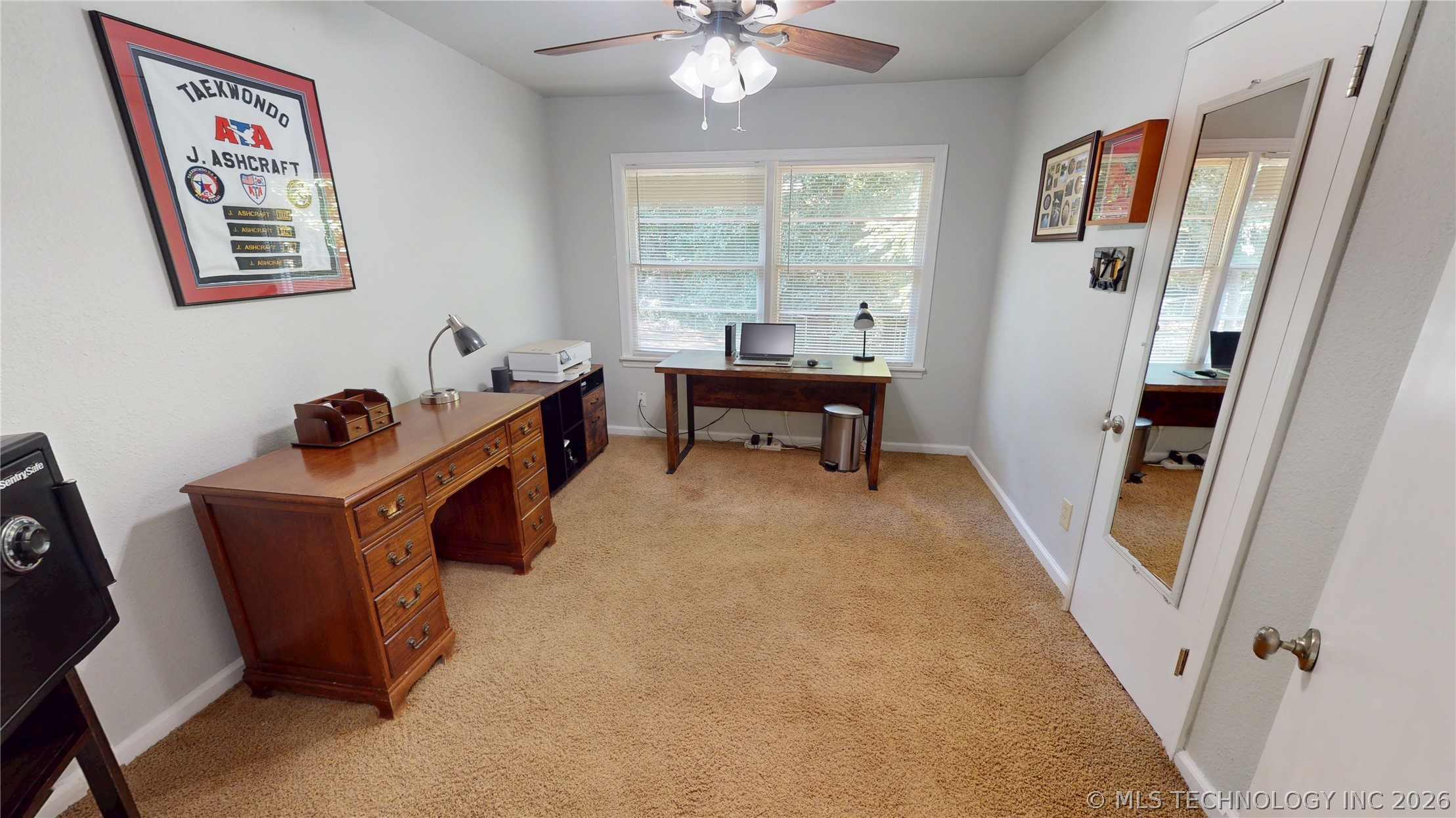 1427 Pine Property Photo 18