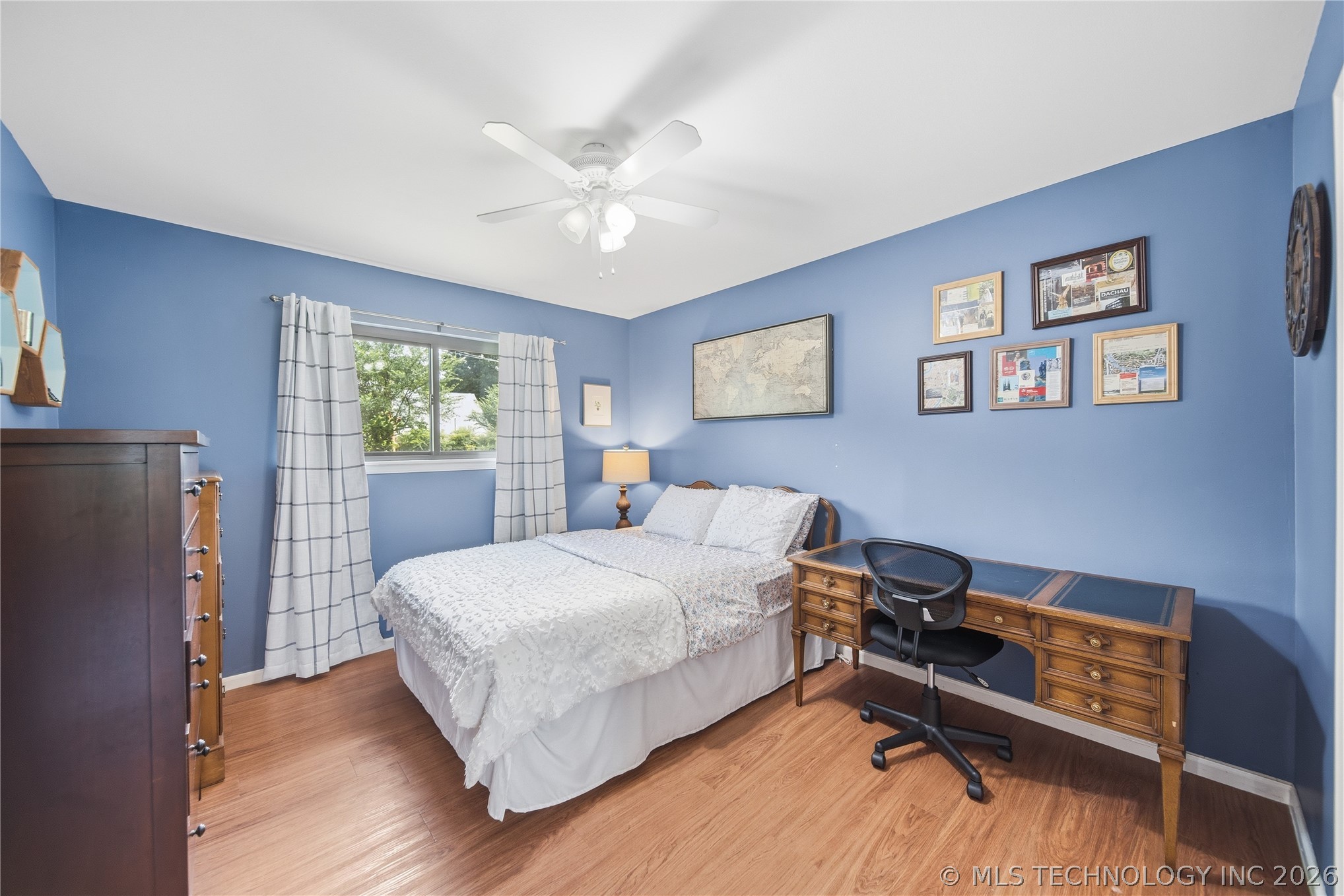 1862 E 57th Place Property Photo 20