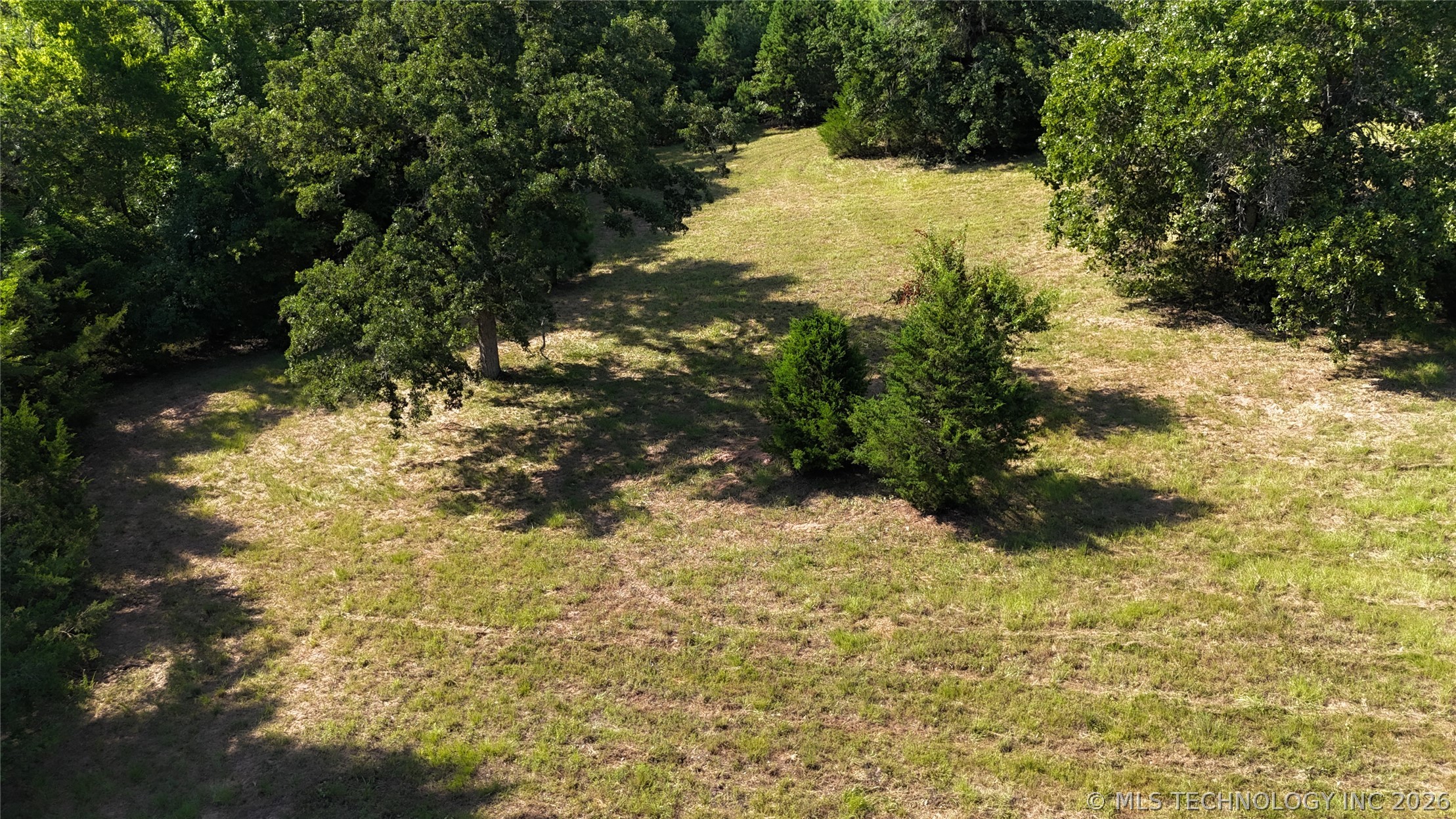 E 2030 Road Property Photo 5