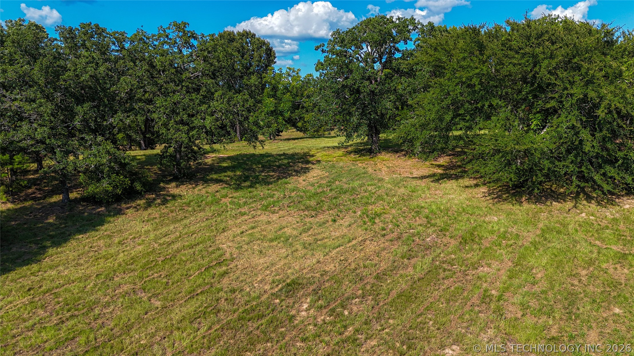 E 2030 Road Property Photo 8