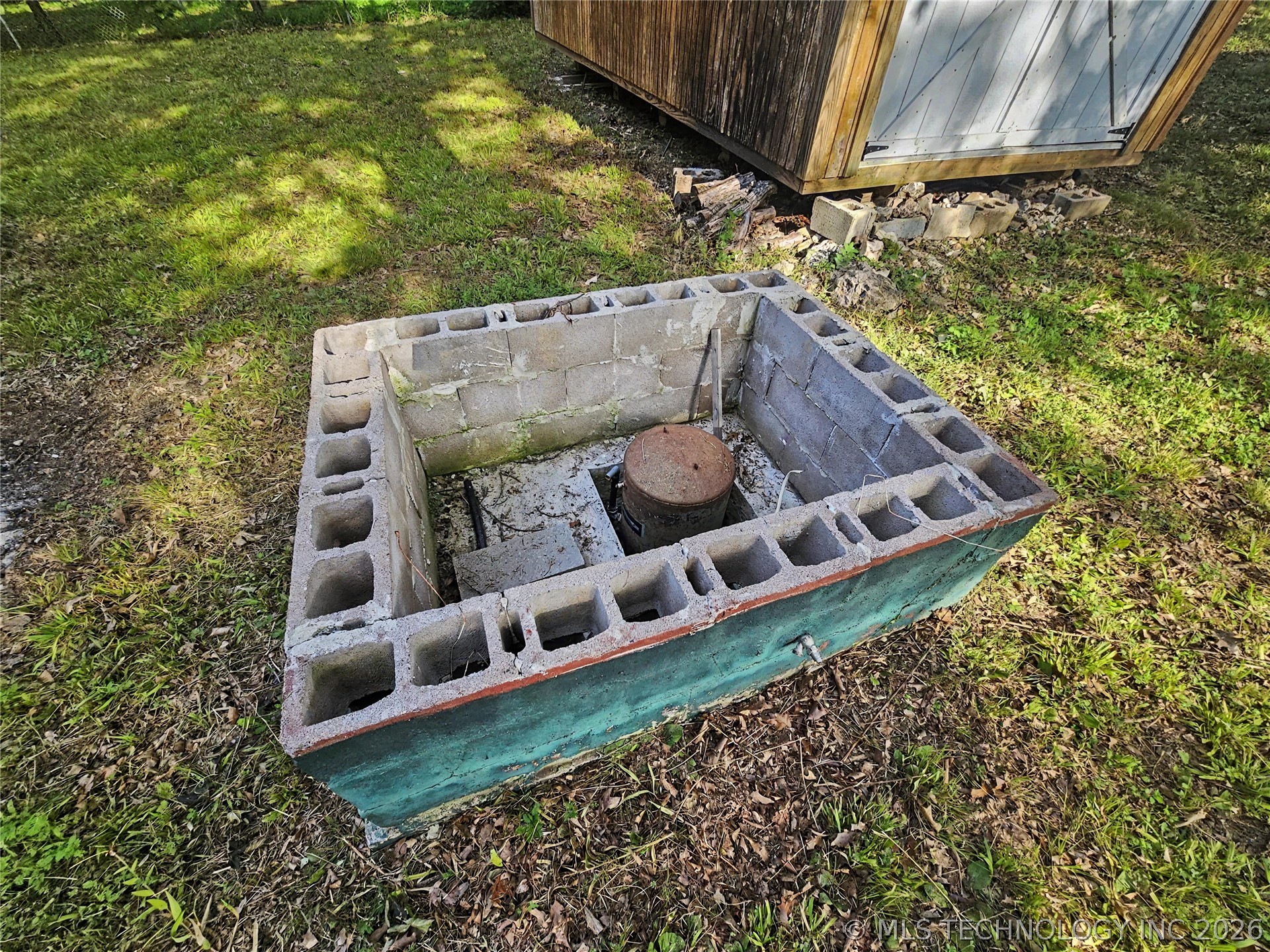 23832 E 865 Road Property Photo 18