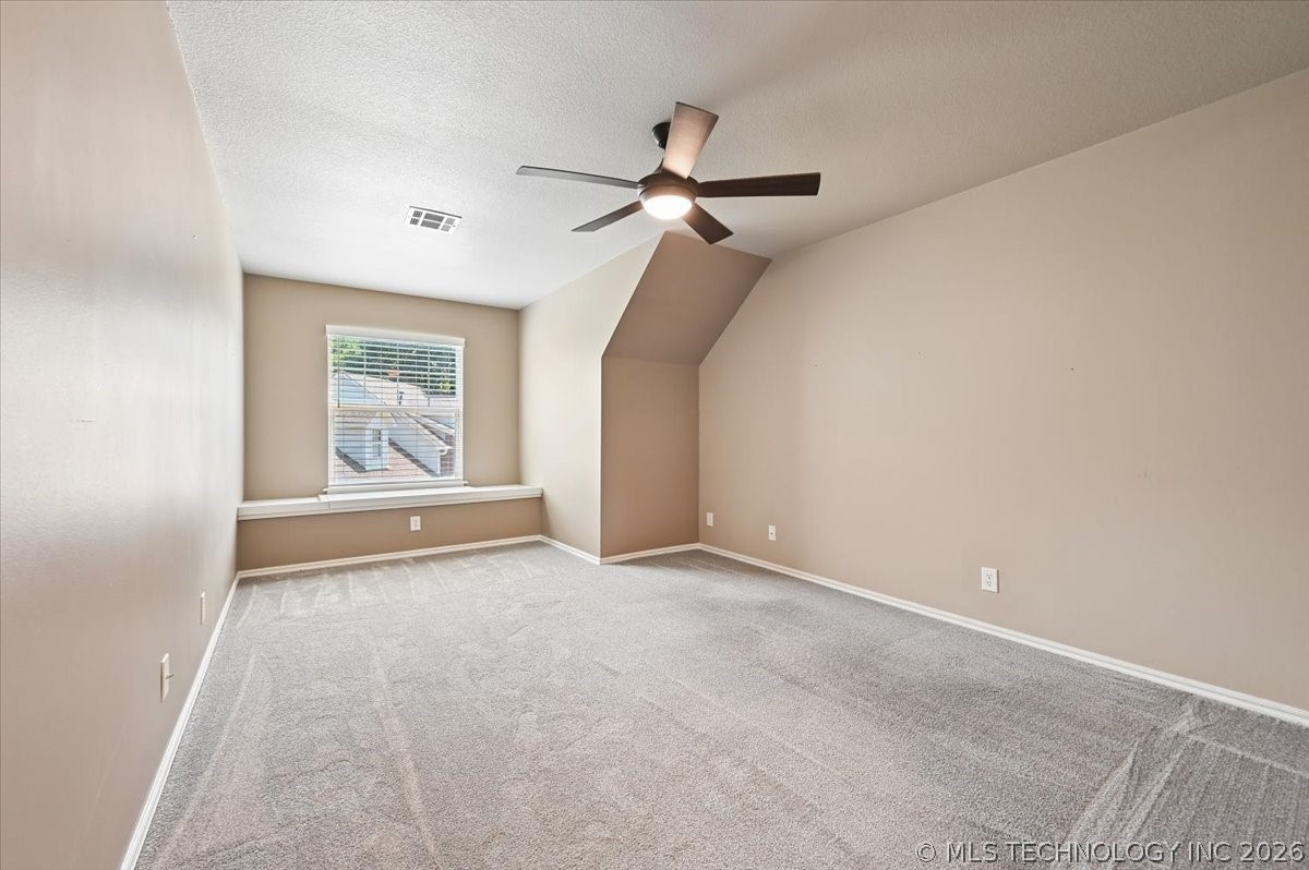 14635 S 53rd East Avenue Property Photo 49
